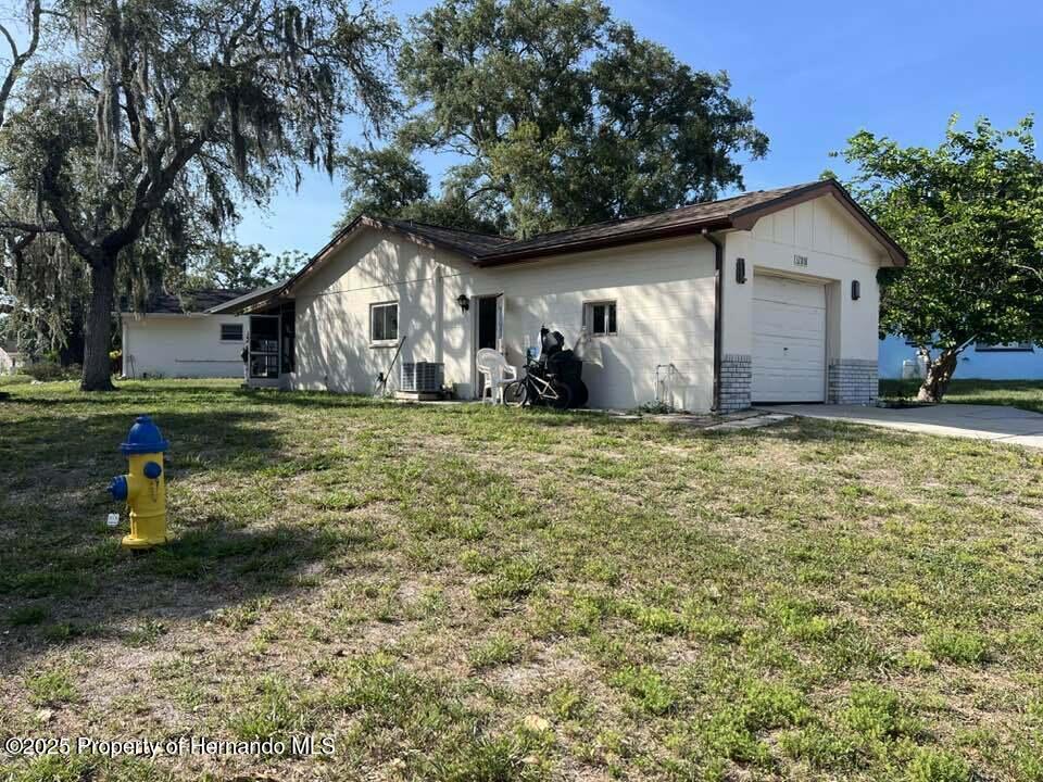 12801 Winding Way, Hudson, Florida image 2