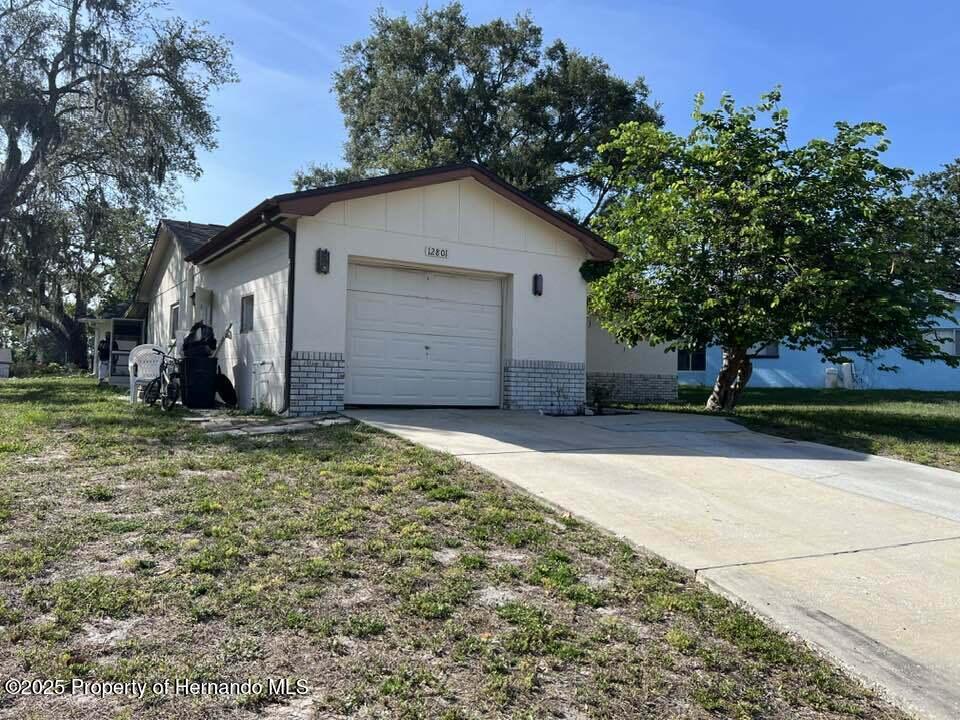 12801 Winding Way, Hudson, Florida image 6