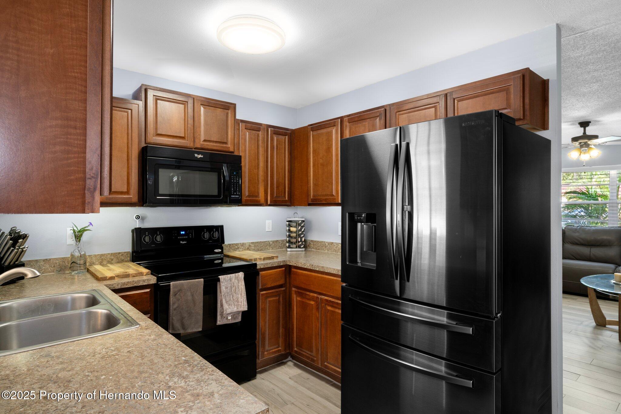 13923 Pathfinder Drive, Tampa, Florida image 20