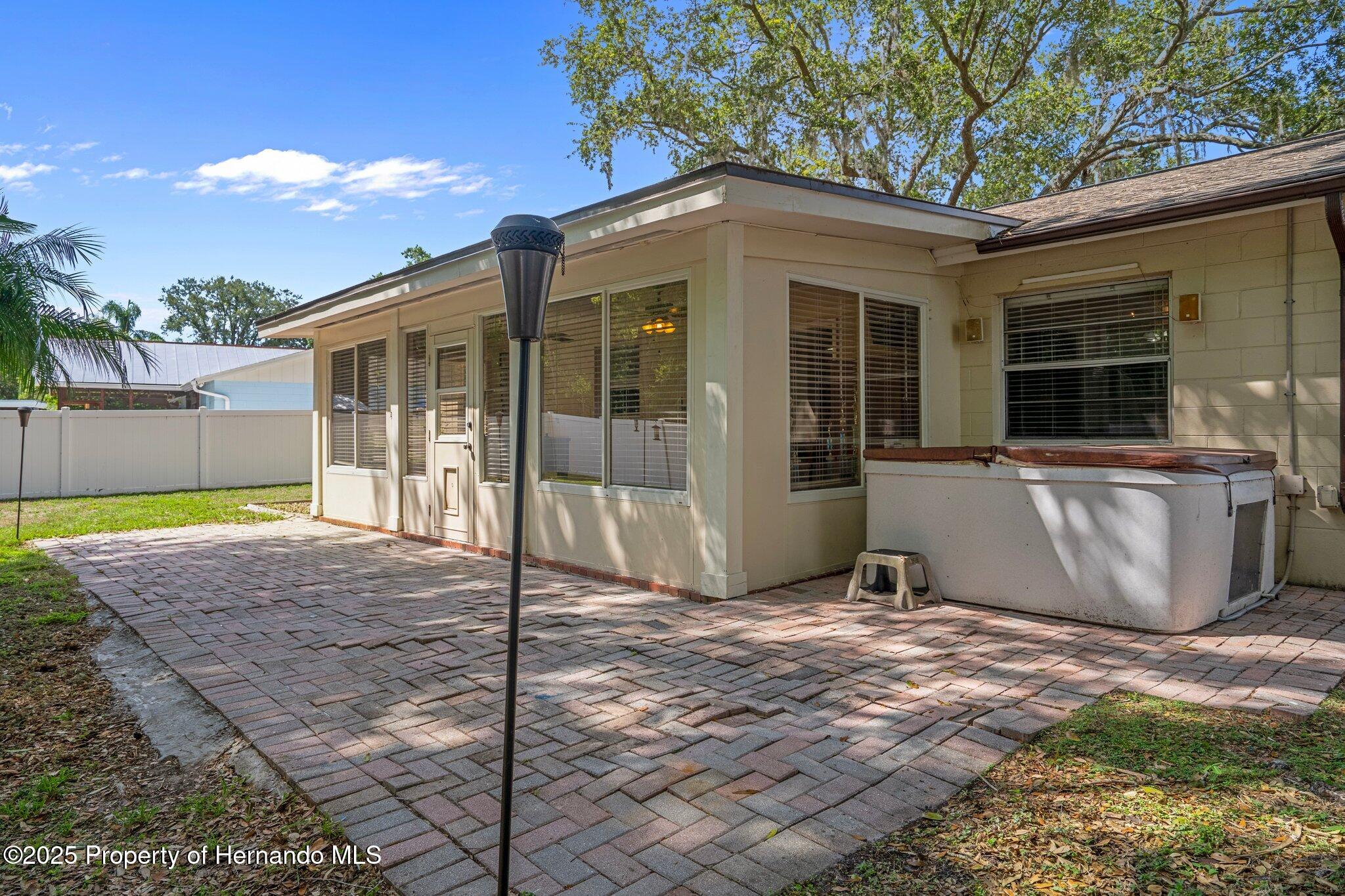 13923 Pathfinder Drive, Tampa, Florida image 41
