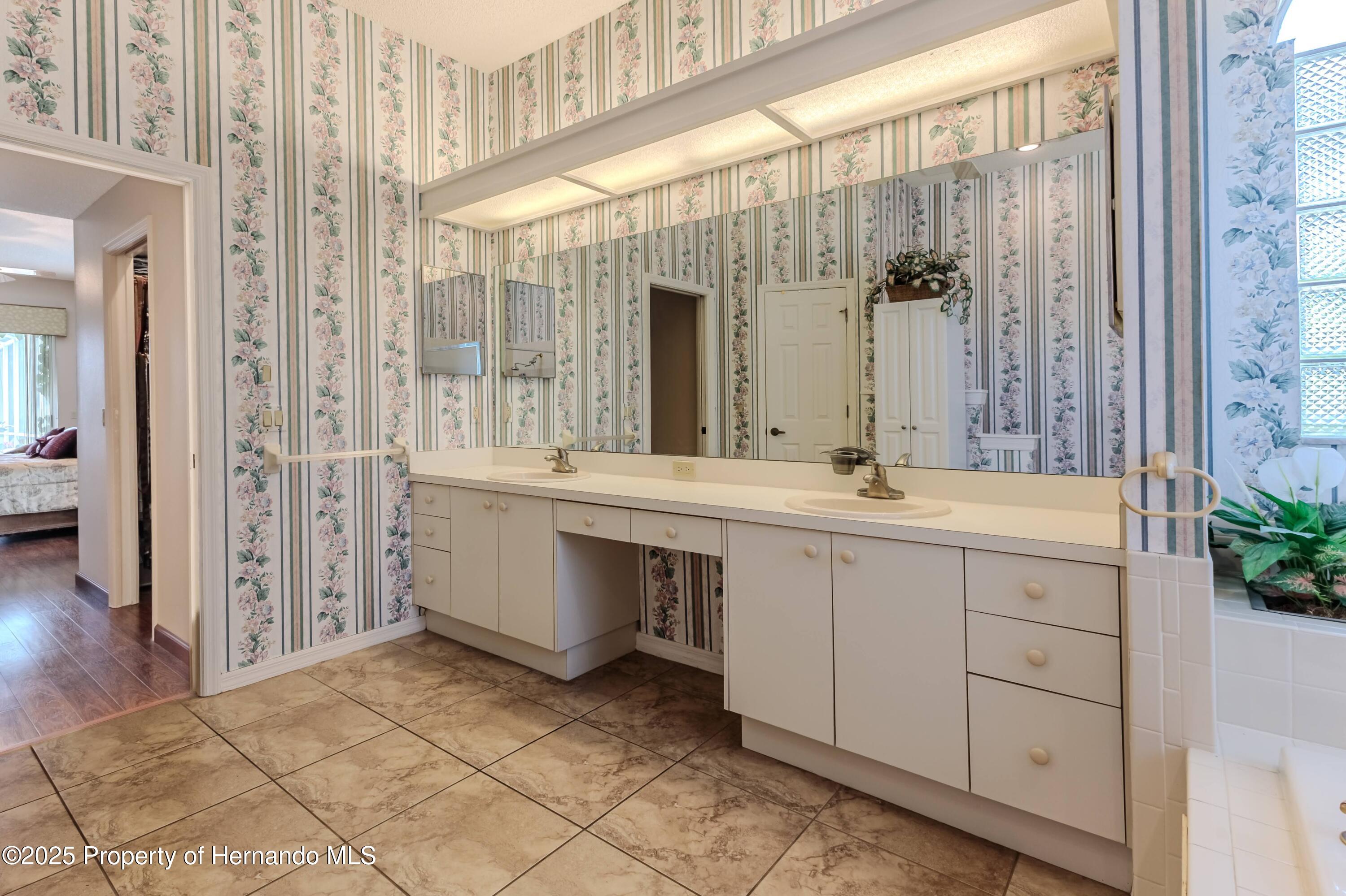 8132 Summersong Court, Spring Hill, Florida image 42