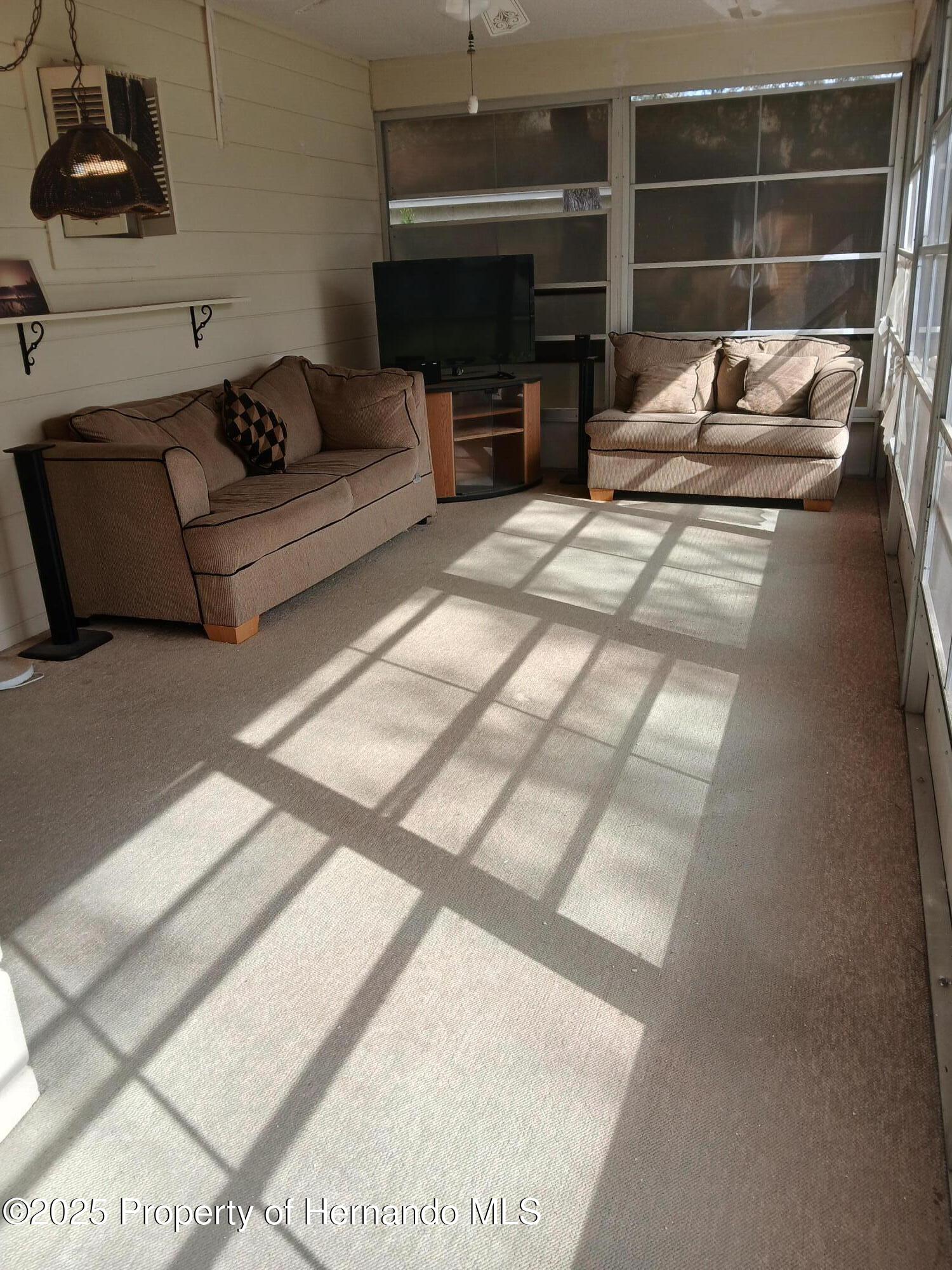 7404 Acorn Circle, Spring Hill, Florida image 30