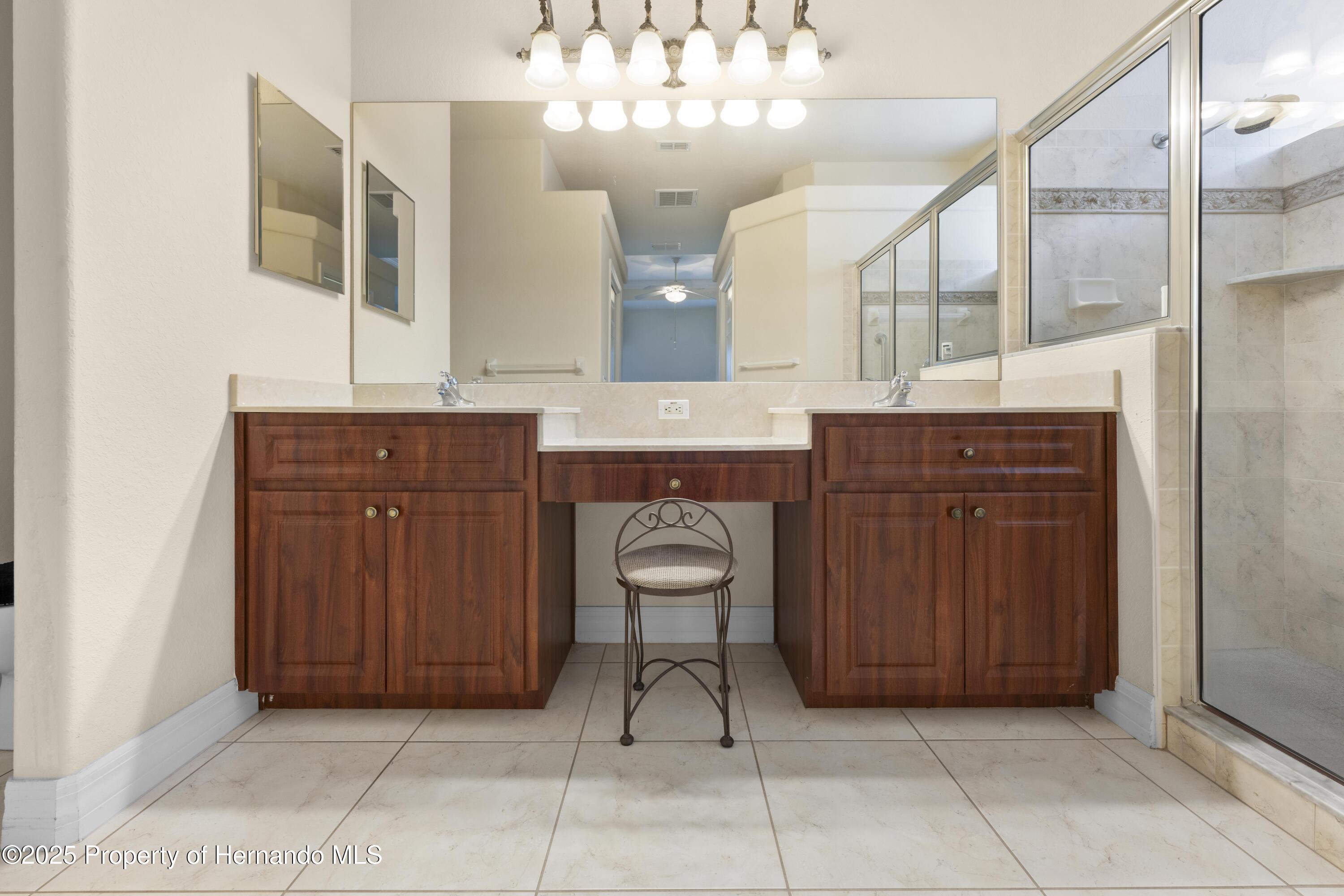 4407 Caliquen Drive, Brooksville, Florida image 38