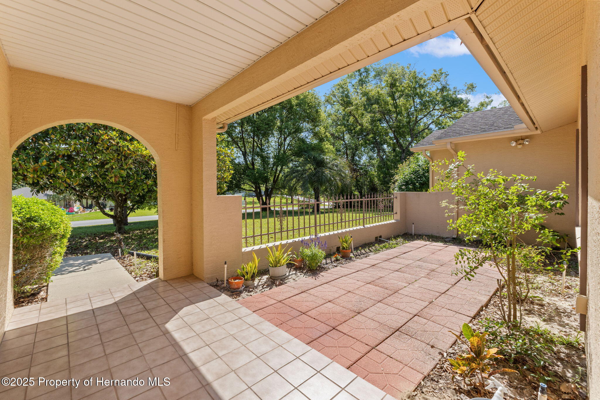 1379 Matthew Avenue, Spring Hill, Florida image 7