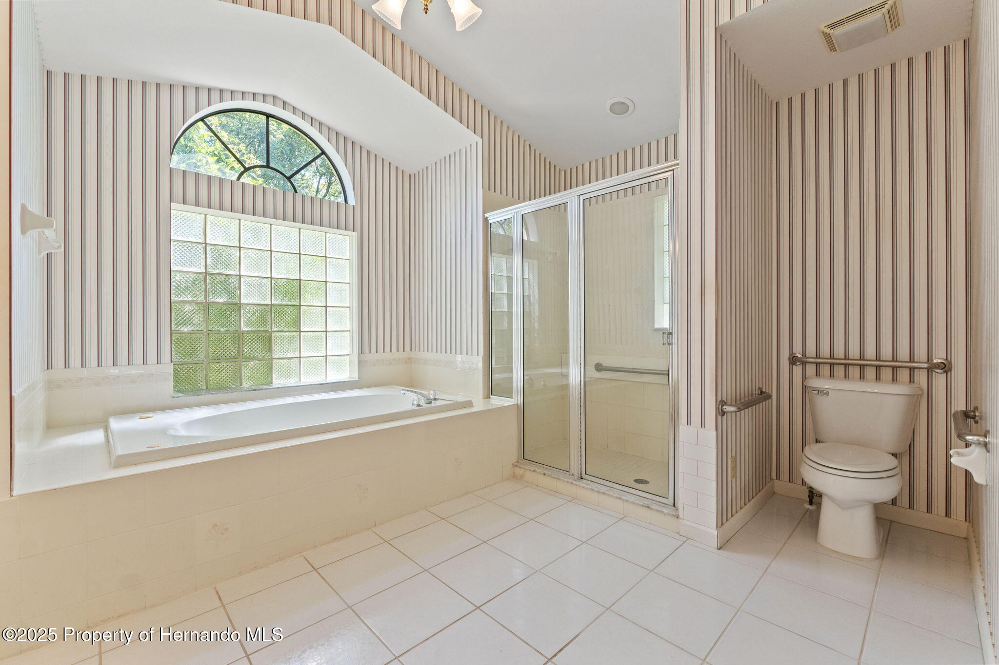 1379 Matthew Avenue, Spring Hill, Florida image 31