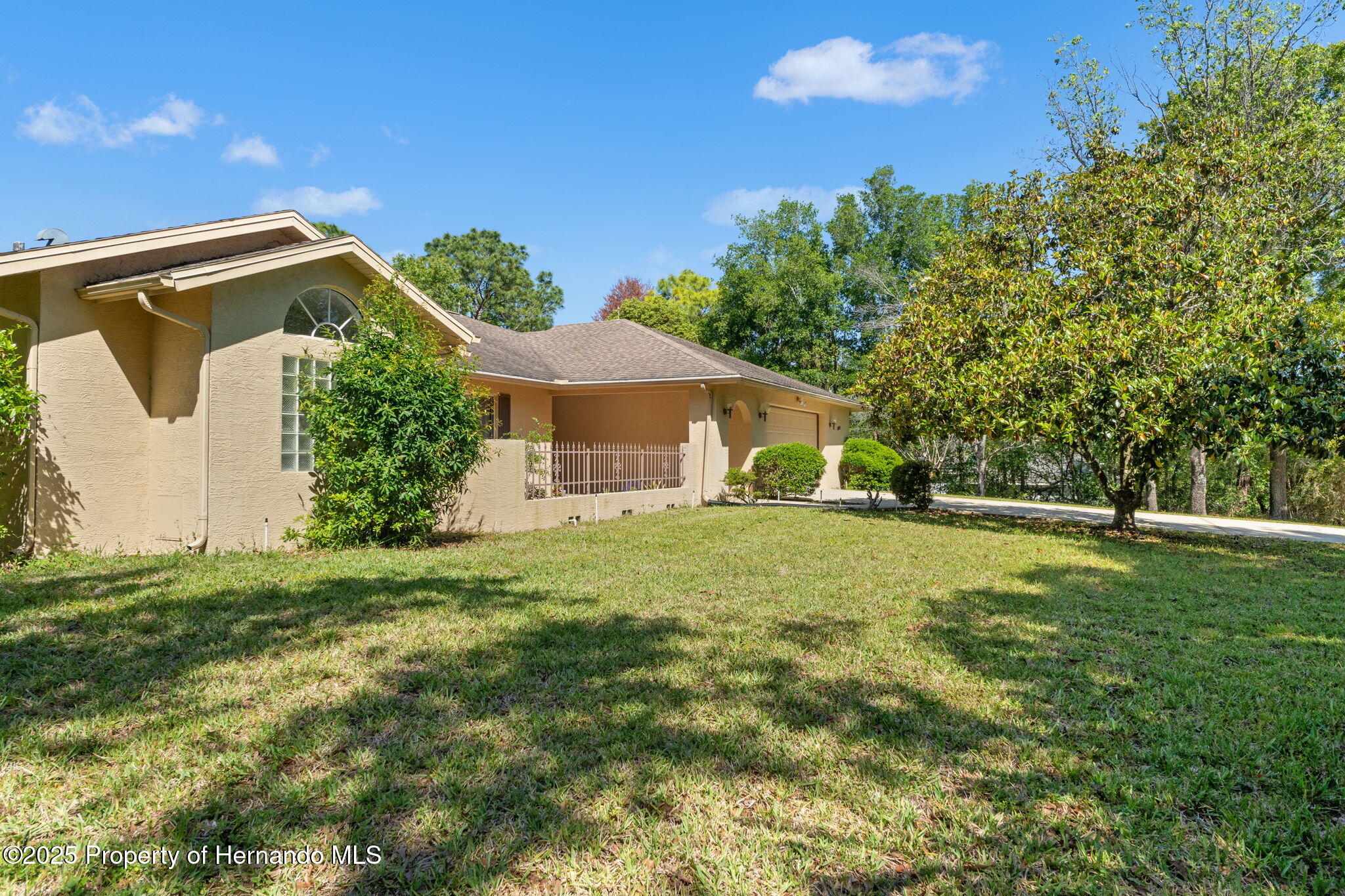 1379 Matthew Avenue, Spring Hill, Florida image 5