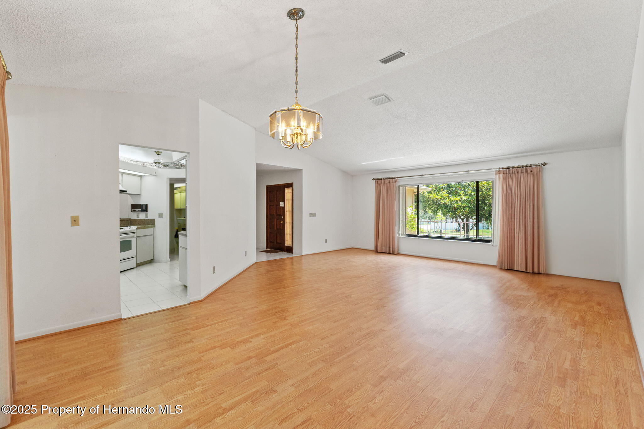 1379 Matthew Avenue, Spring Hill, Florida image 12