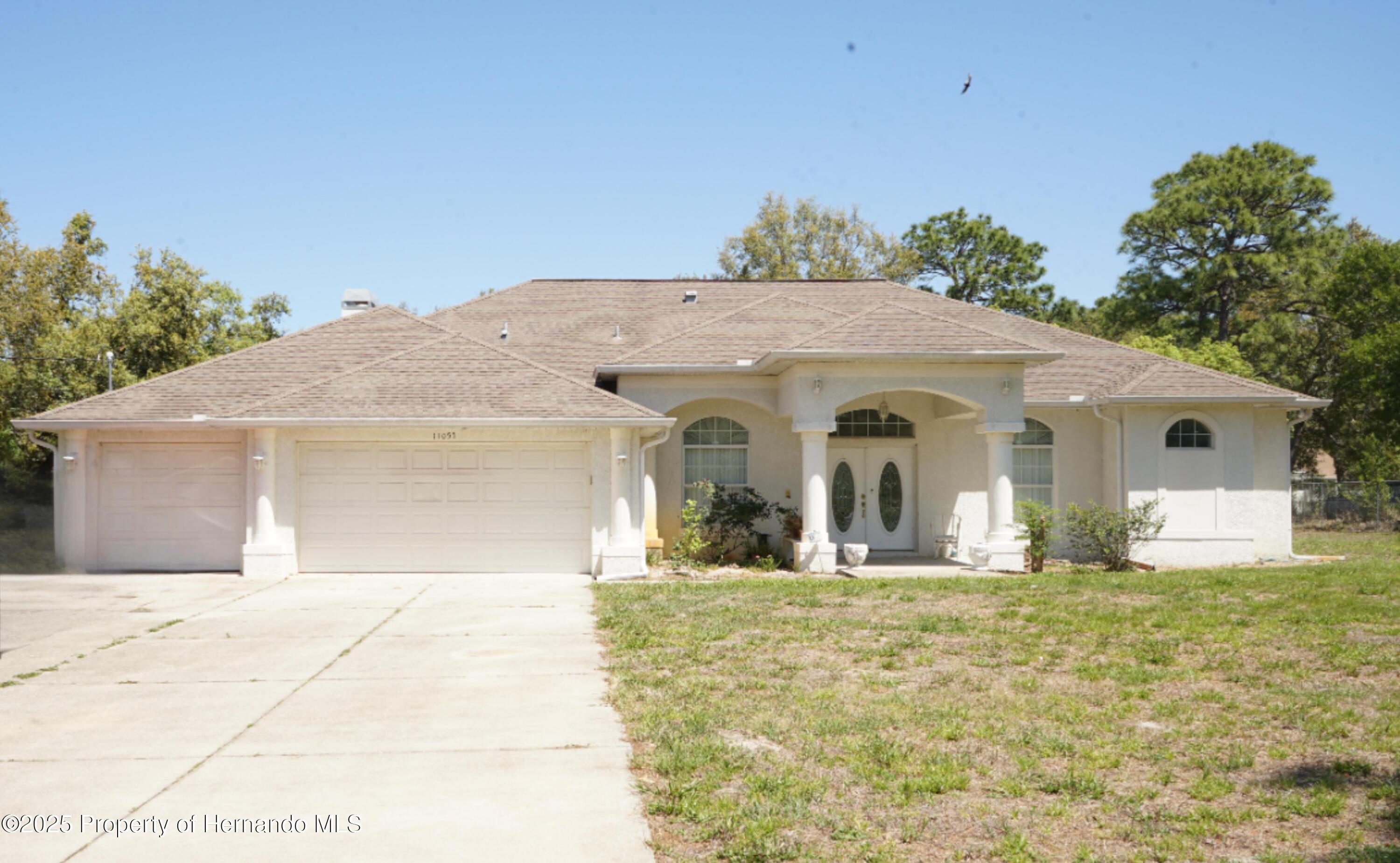 11055 Flatwood Avenue, Weeki Wachee, Florida image 1