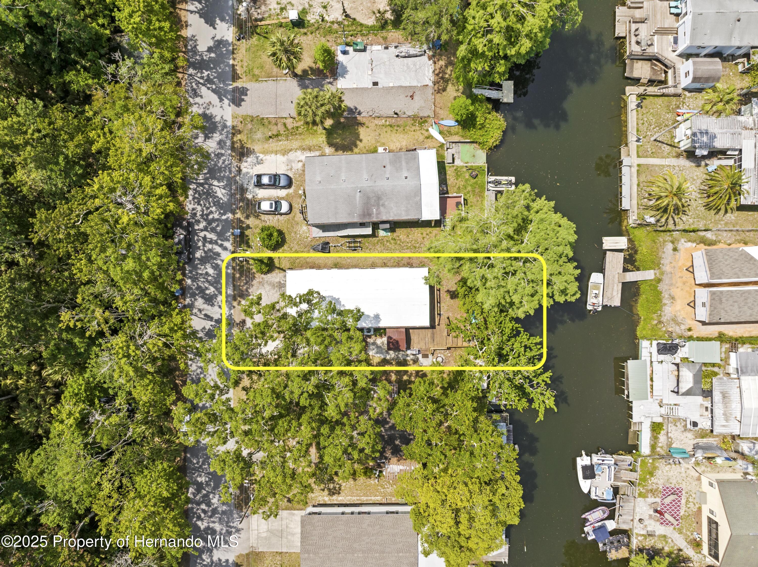 6380 Richard Drive, Weeki Wachee, Florida image 11