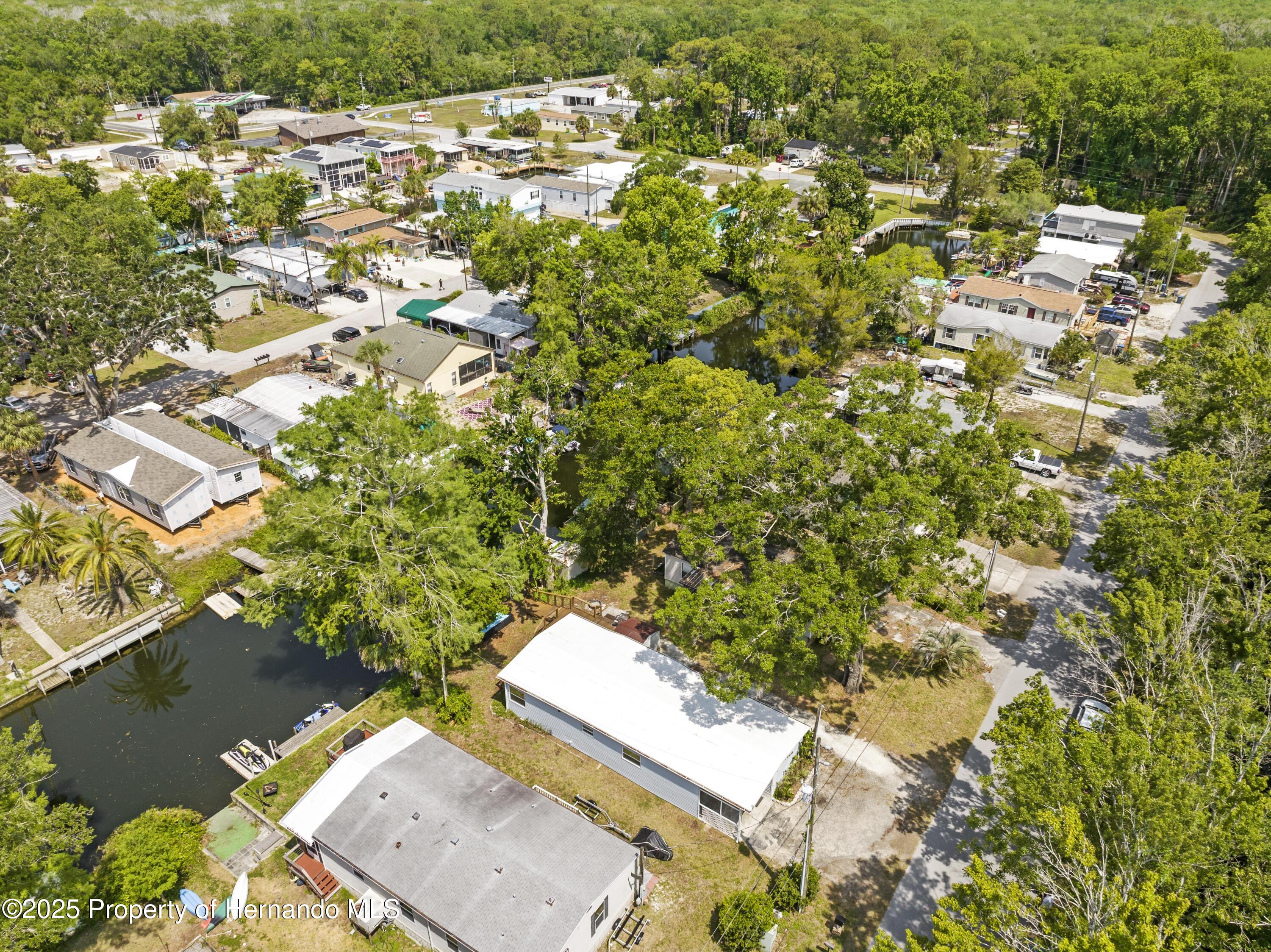 6380 Richard Drive, Weeki Wachee, Florida image 16