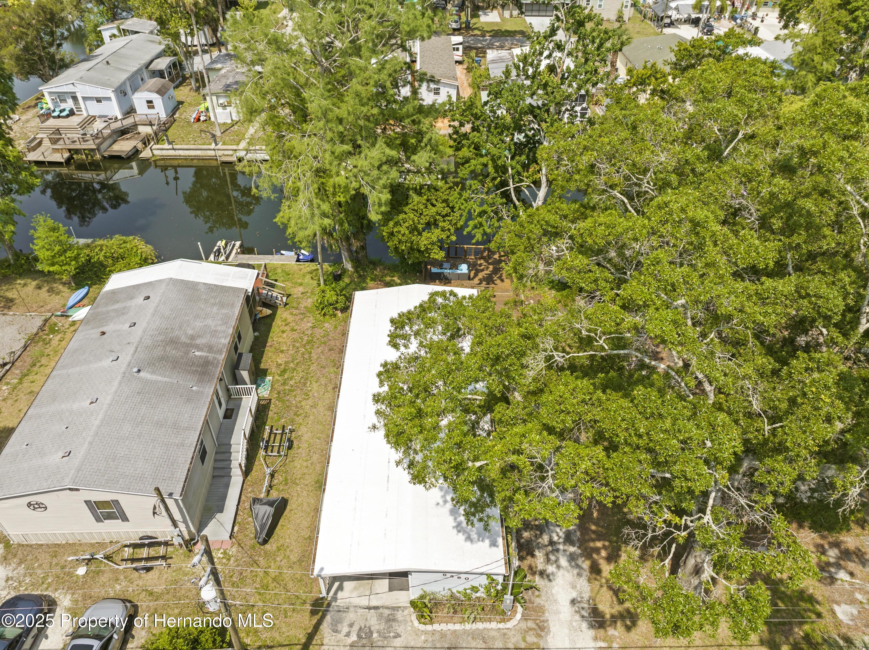 6380 Richard Drive, Weeki Wachee, Florida image 9