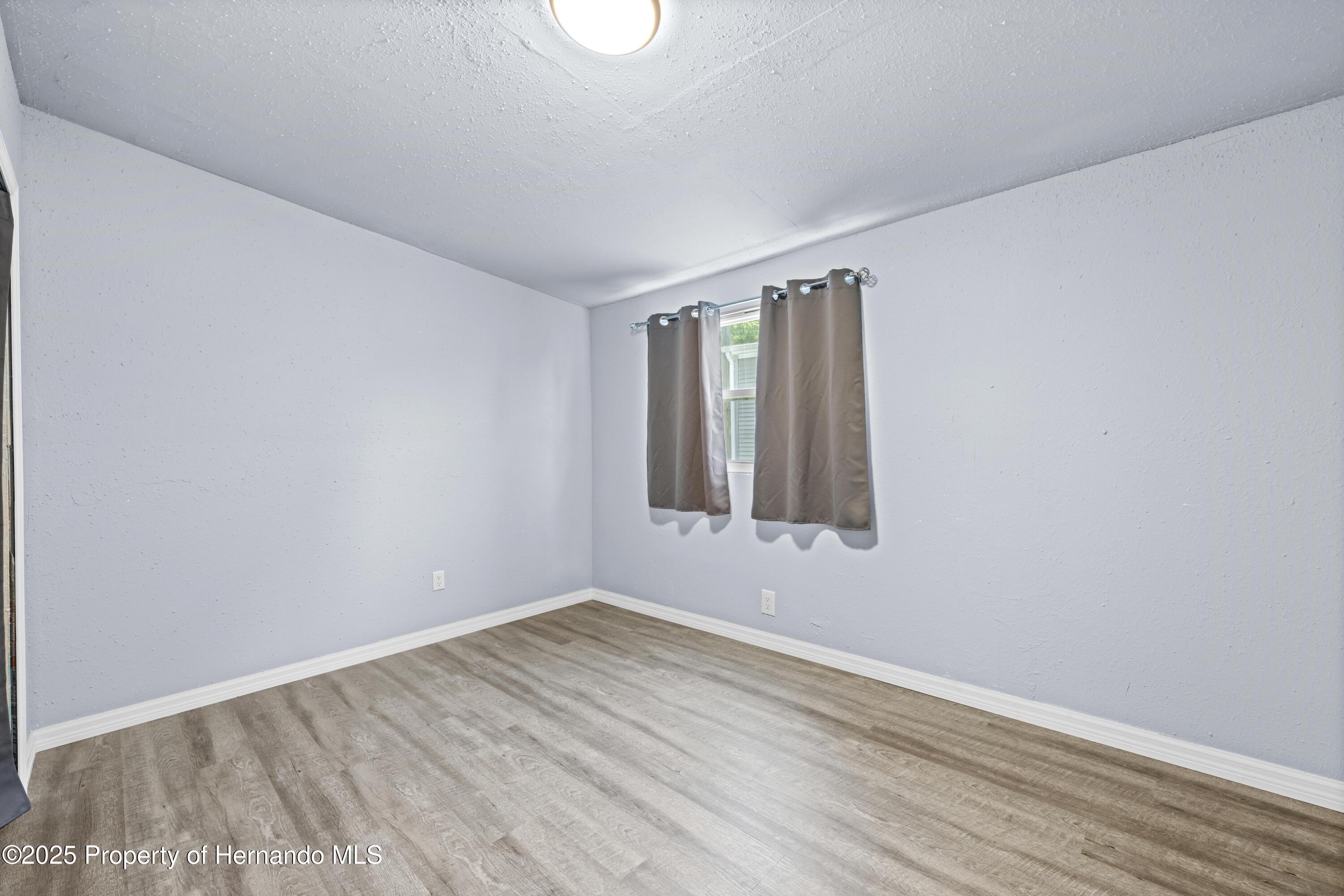 6380 Richard Drive, Weeki Wachee, Florida image 38