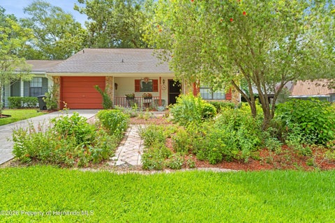Townhouse For Sale - 827 Darby Lane<br/> Hernando County, Brooksville, FL 34601