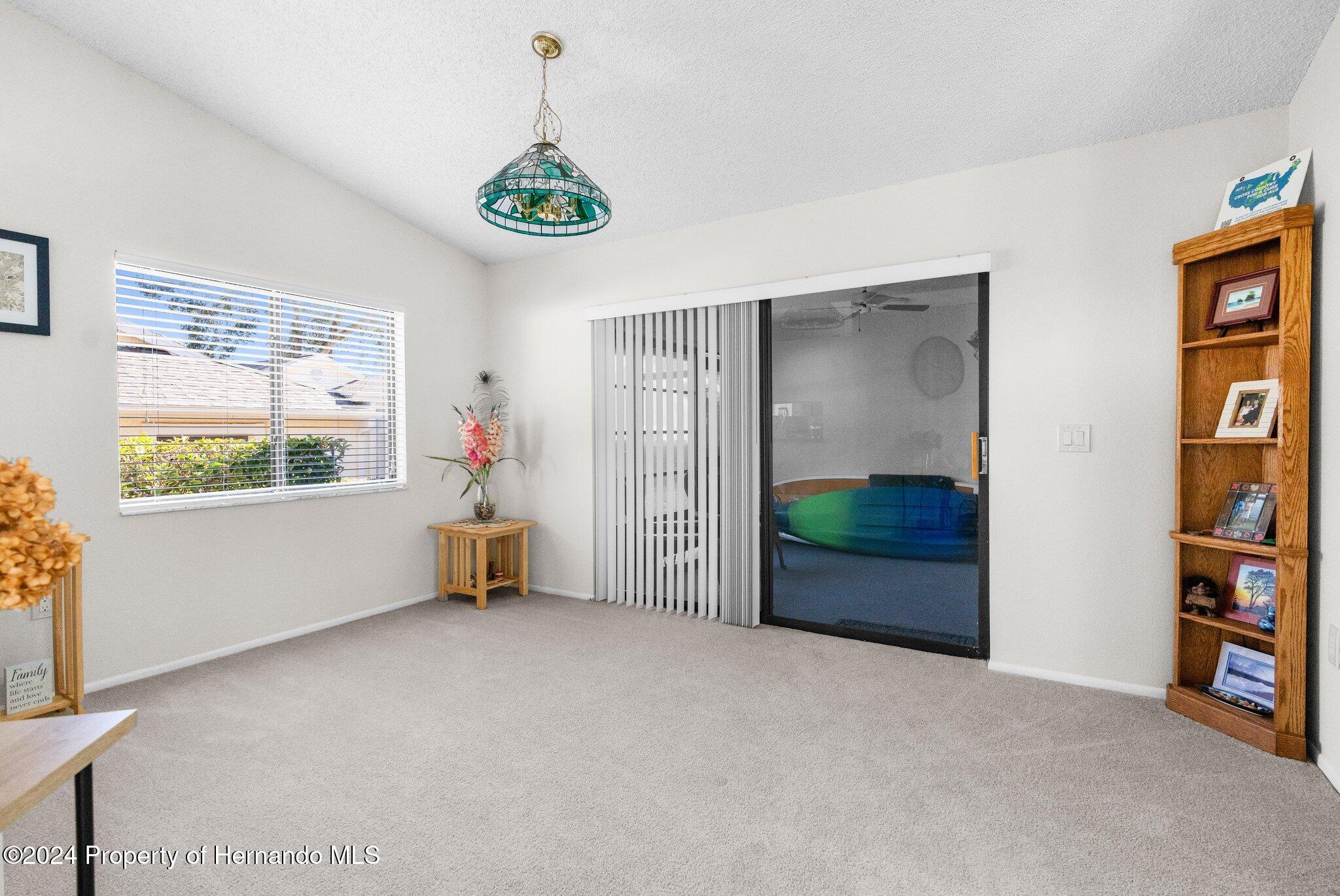 8190 Sturbridge Court, Weeki Wachee, Florida image 9