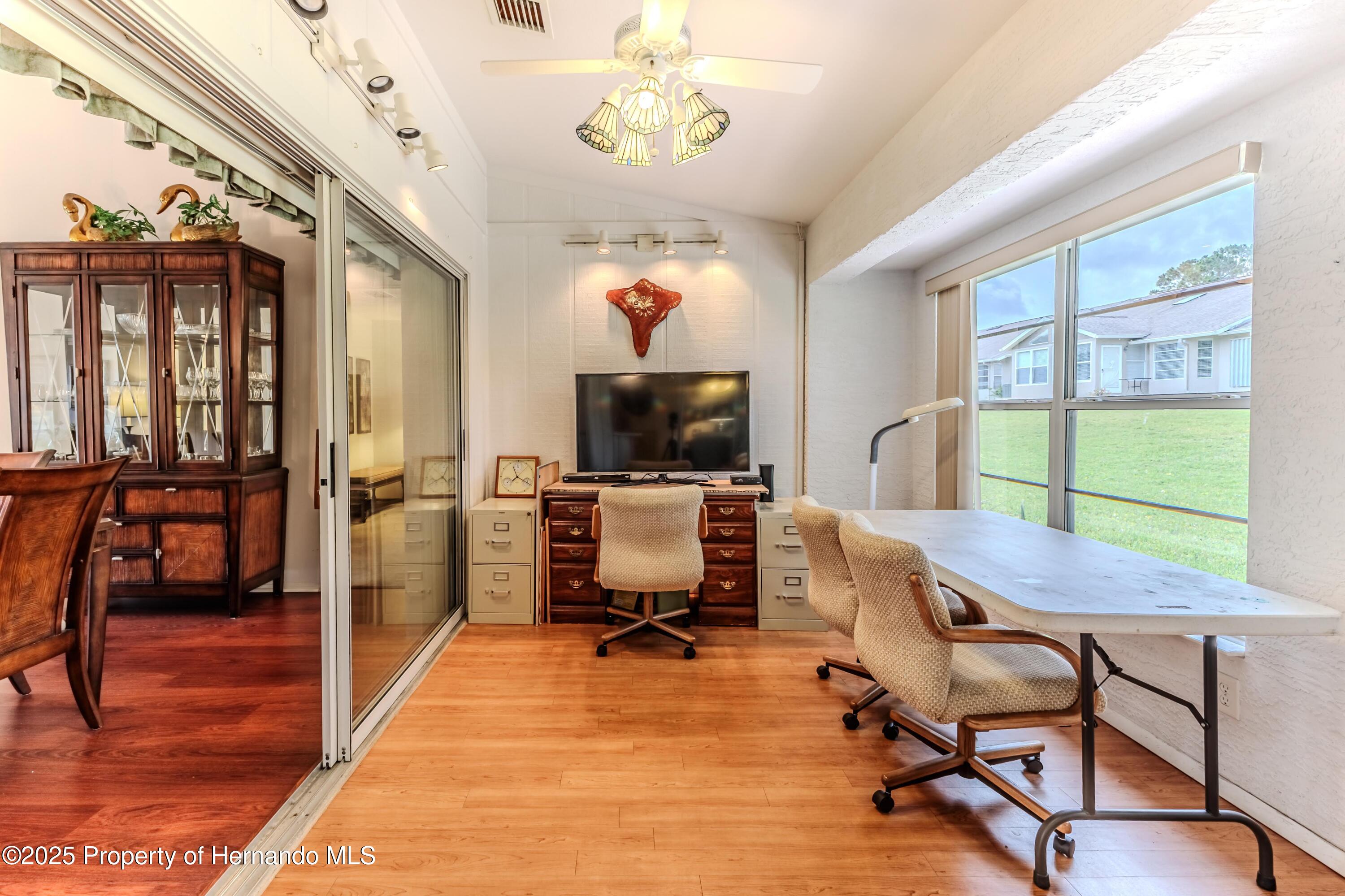 7392 Willow Brook Drive, Spring Hill, Florida image 17