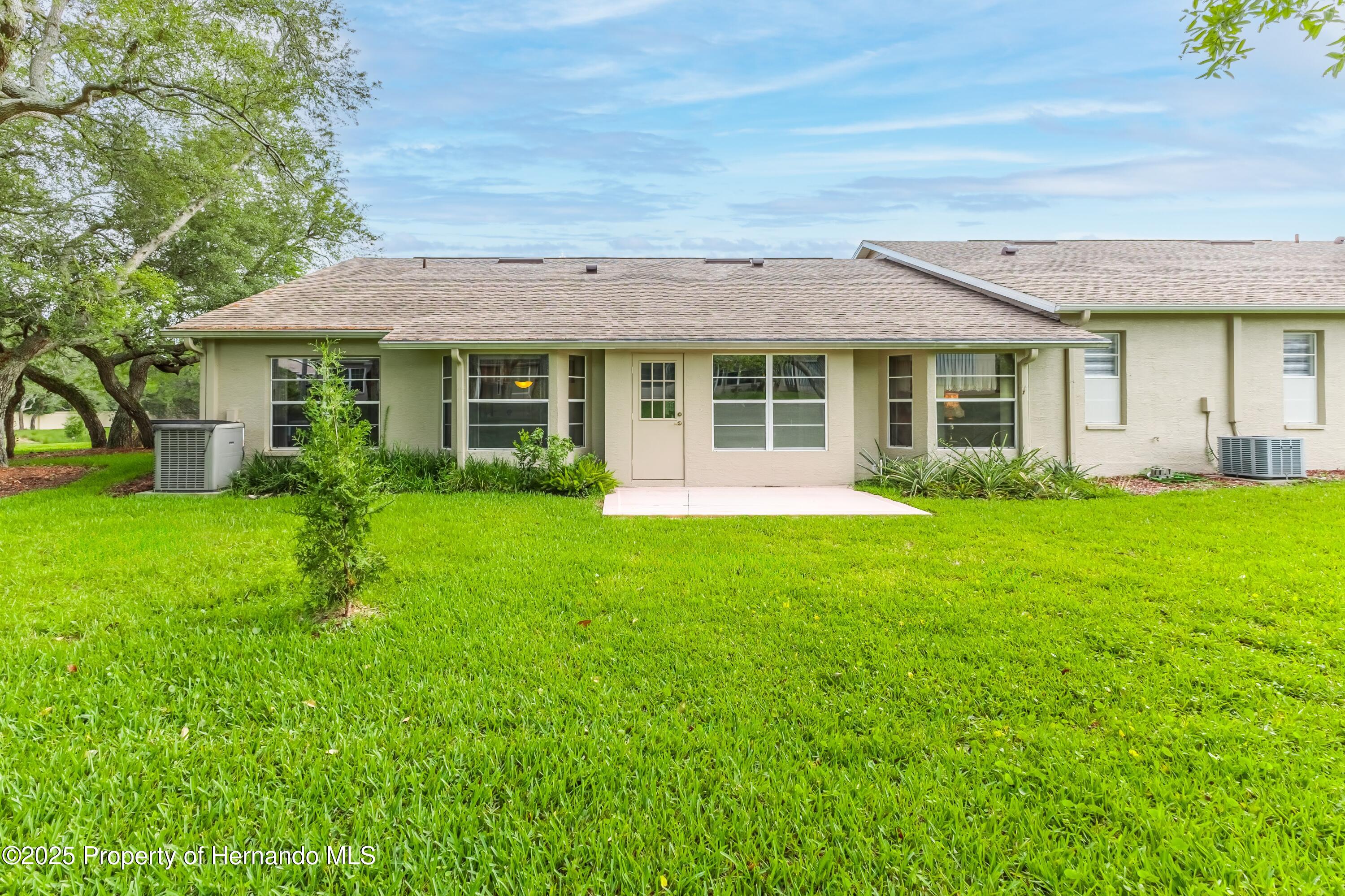 7392 Willow Brook Drive, Spring Hill, Florida image 44