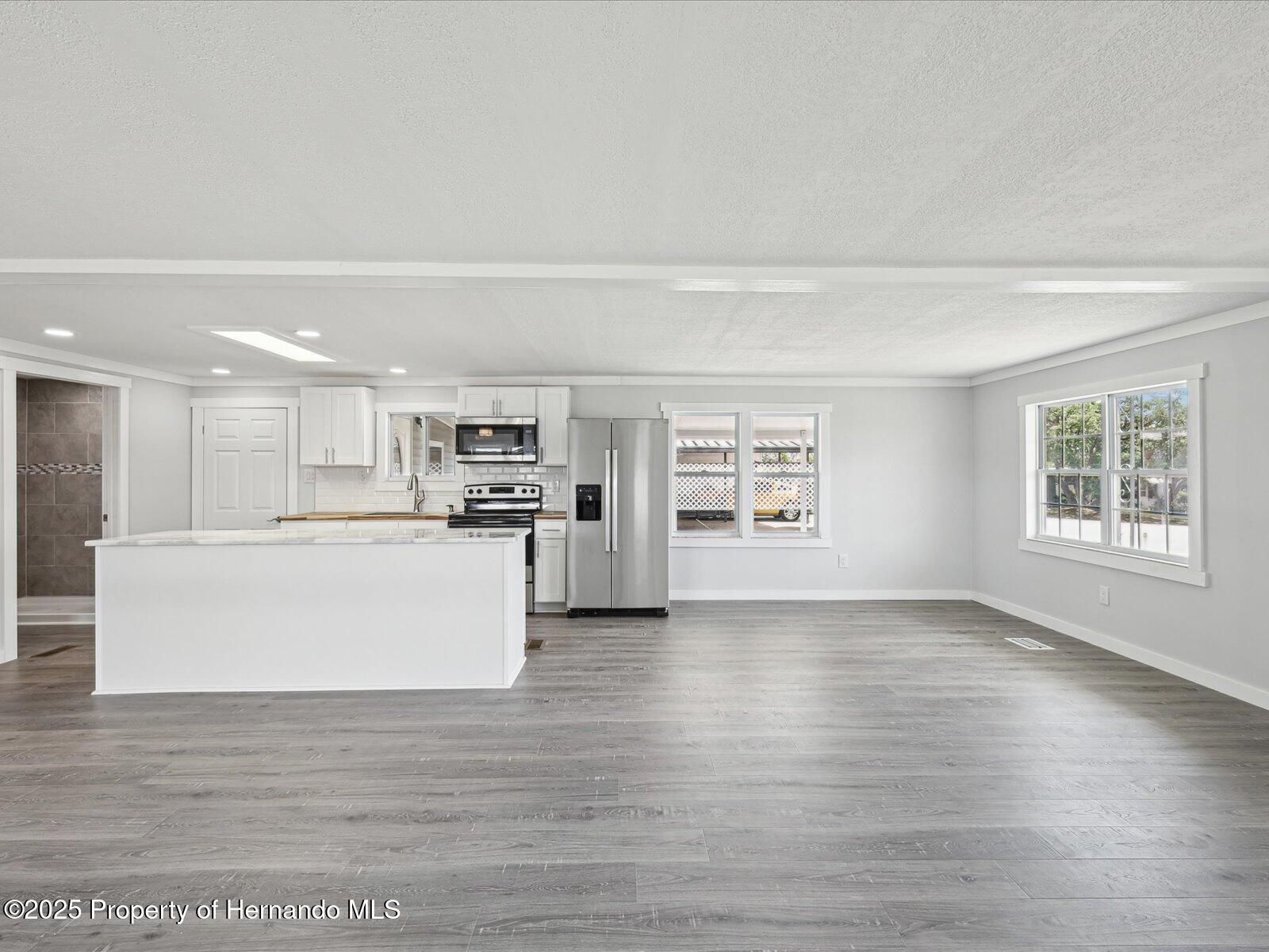 8427 Weatherford Avenue, Brooksville, Florida image 18