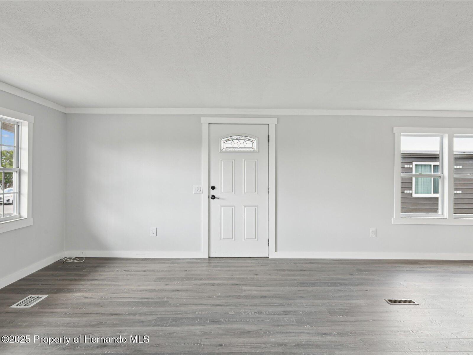 8427 Weatherford Avenue, Brooksville, Florida image 14