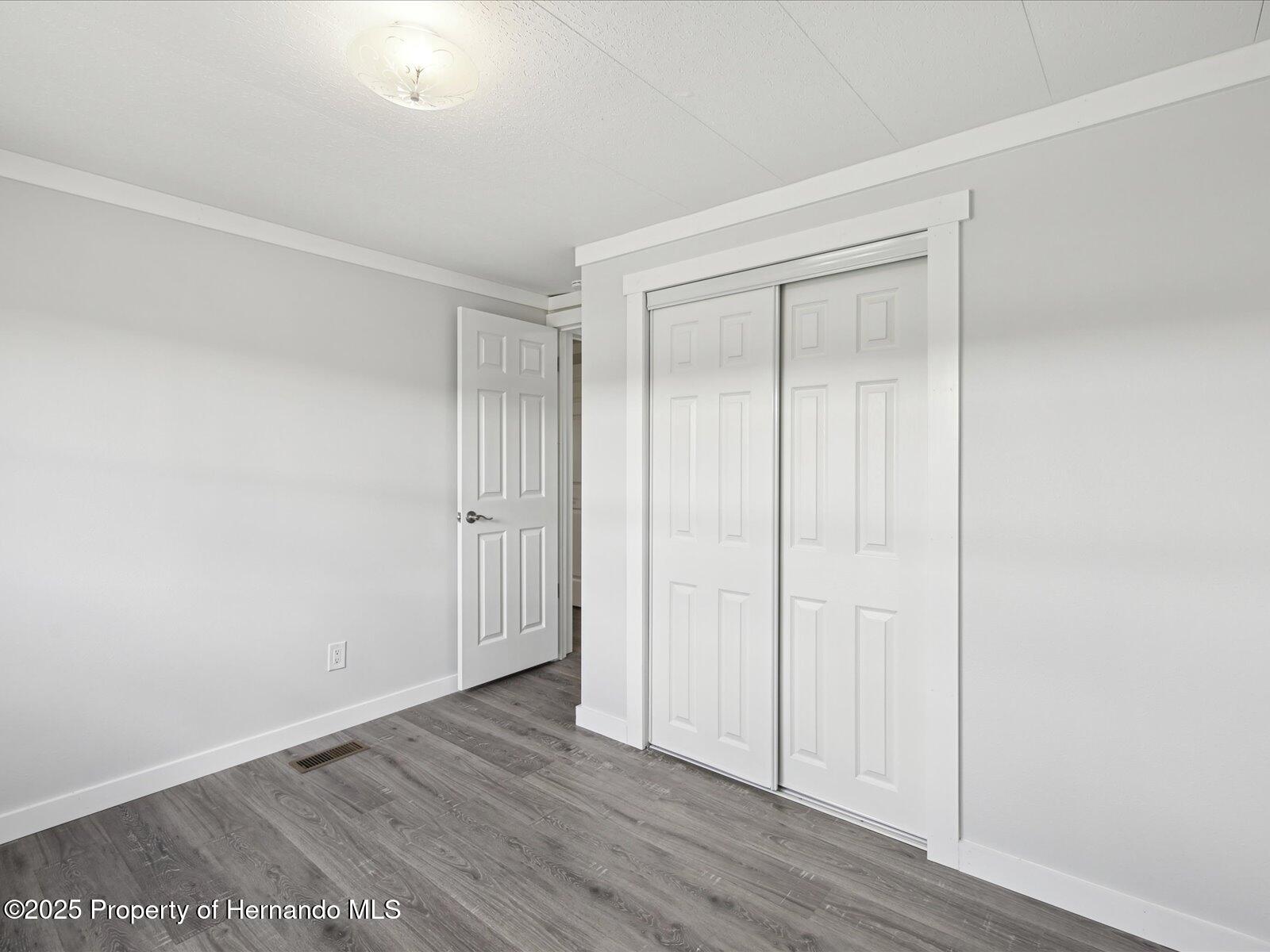 8427 Weatherford Avenue, Brooksville, Florida image 25
