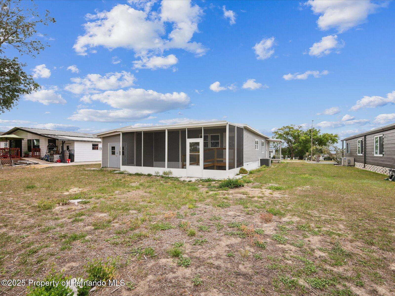 8427 Weatherford Avenue, Brooksville, Florida image 42