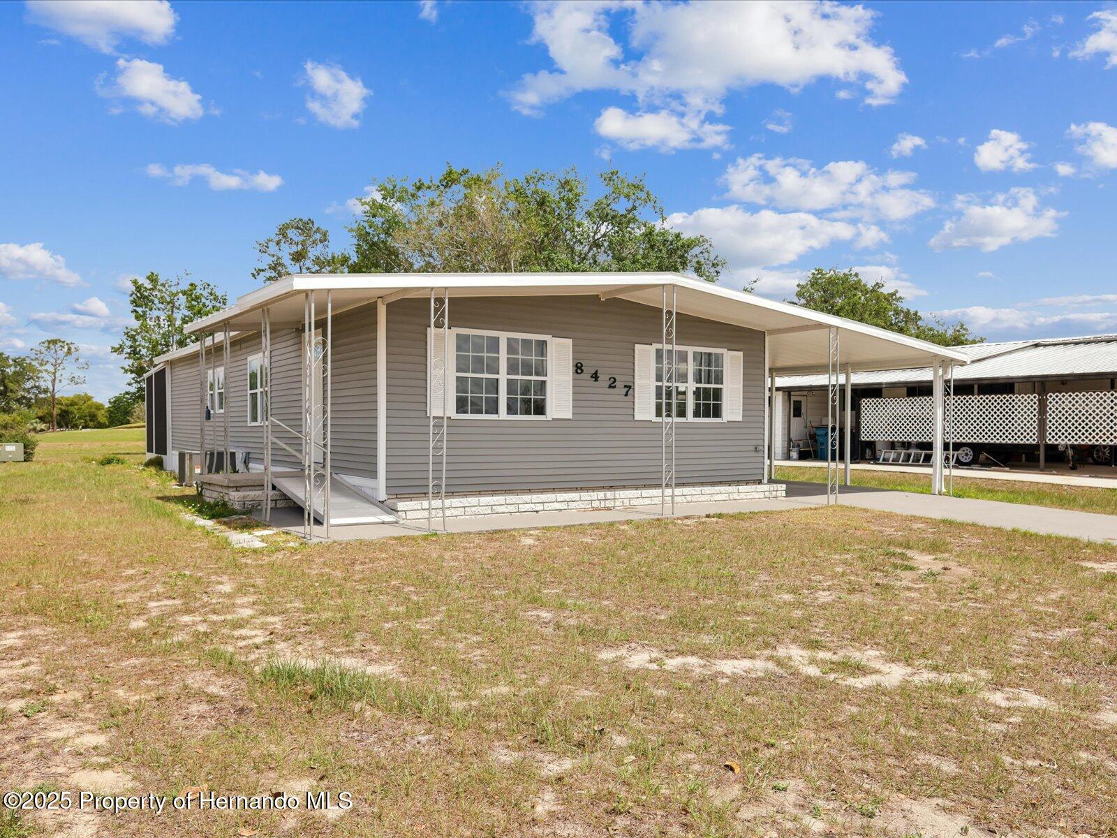 8427 Weatherford Avenue, Brooksville, Florida image 38