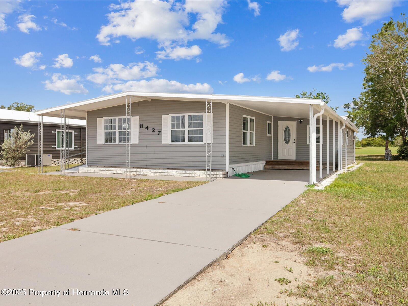 8427 Weatherford Avenue, Brooksville, Florida image 37