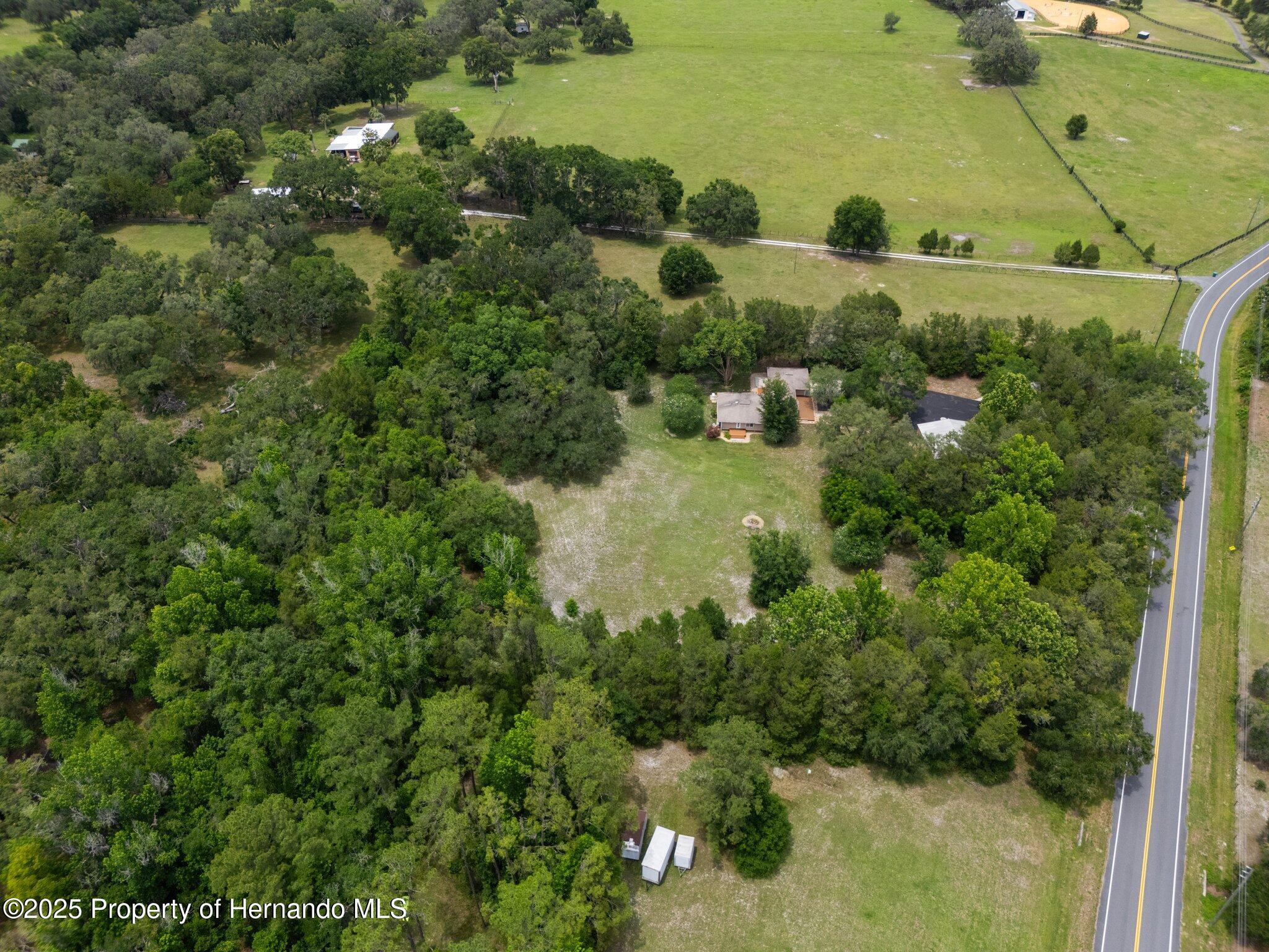 22063 Lake Lindsey Road, Brooksville, Florida image 4