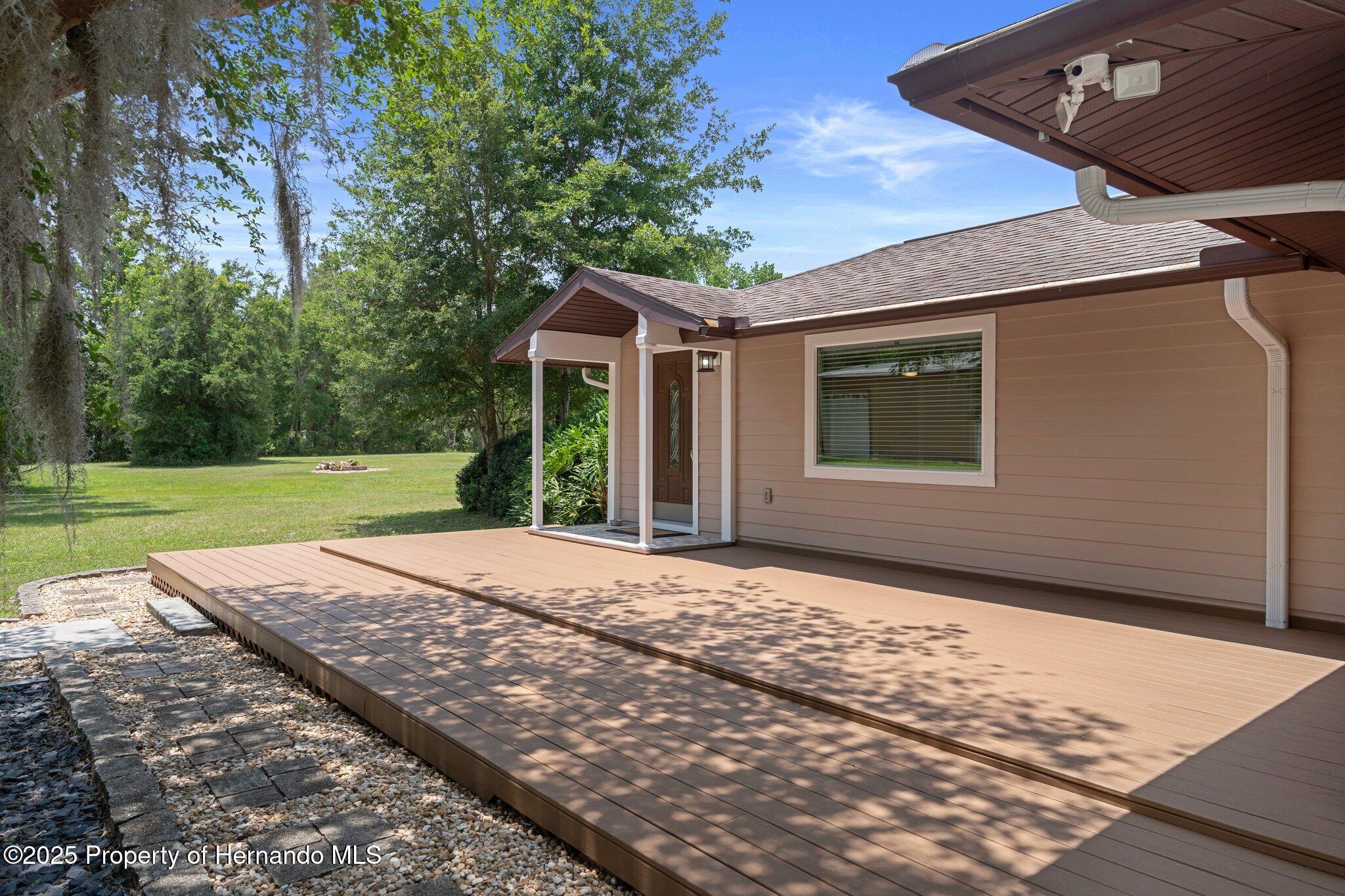 22063 Lake Lindsey Road, Brooksville, Florida image 10