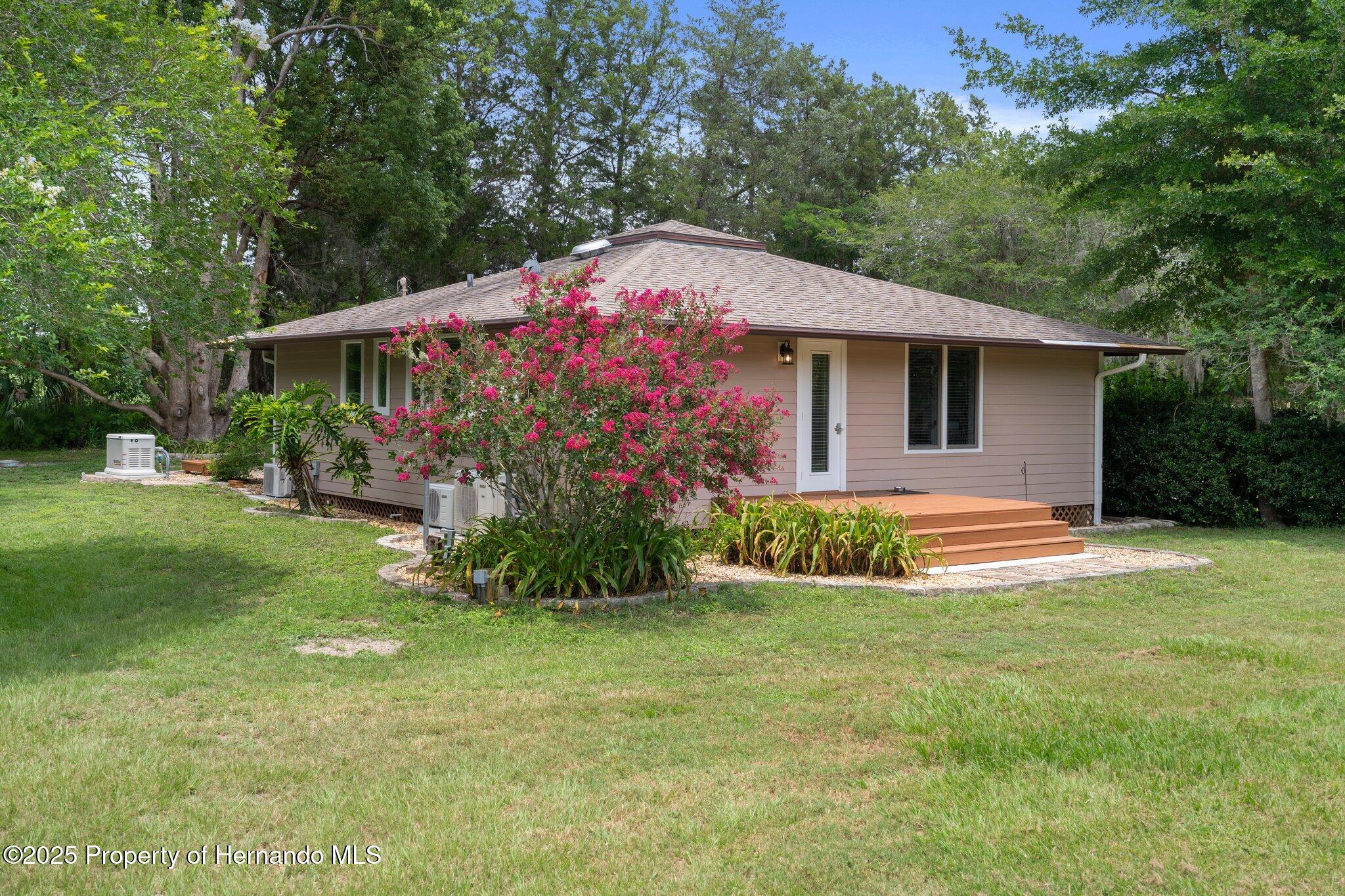 22063 Lake Lindsey Road, Brooksville, Florida image 47