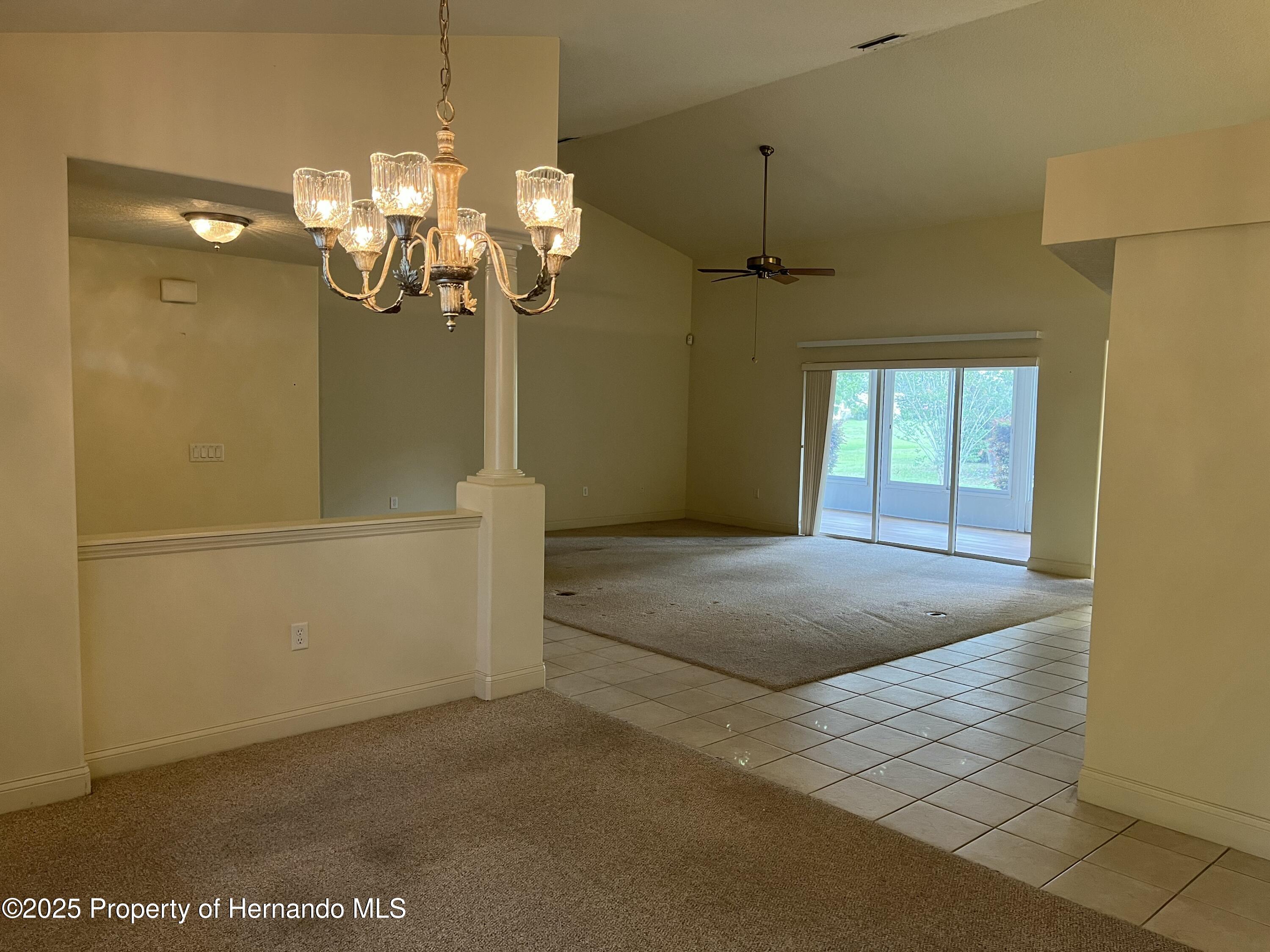 10054 Hernando Ridge Road, Weeki Wachee, Florida image 8
