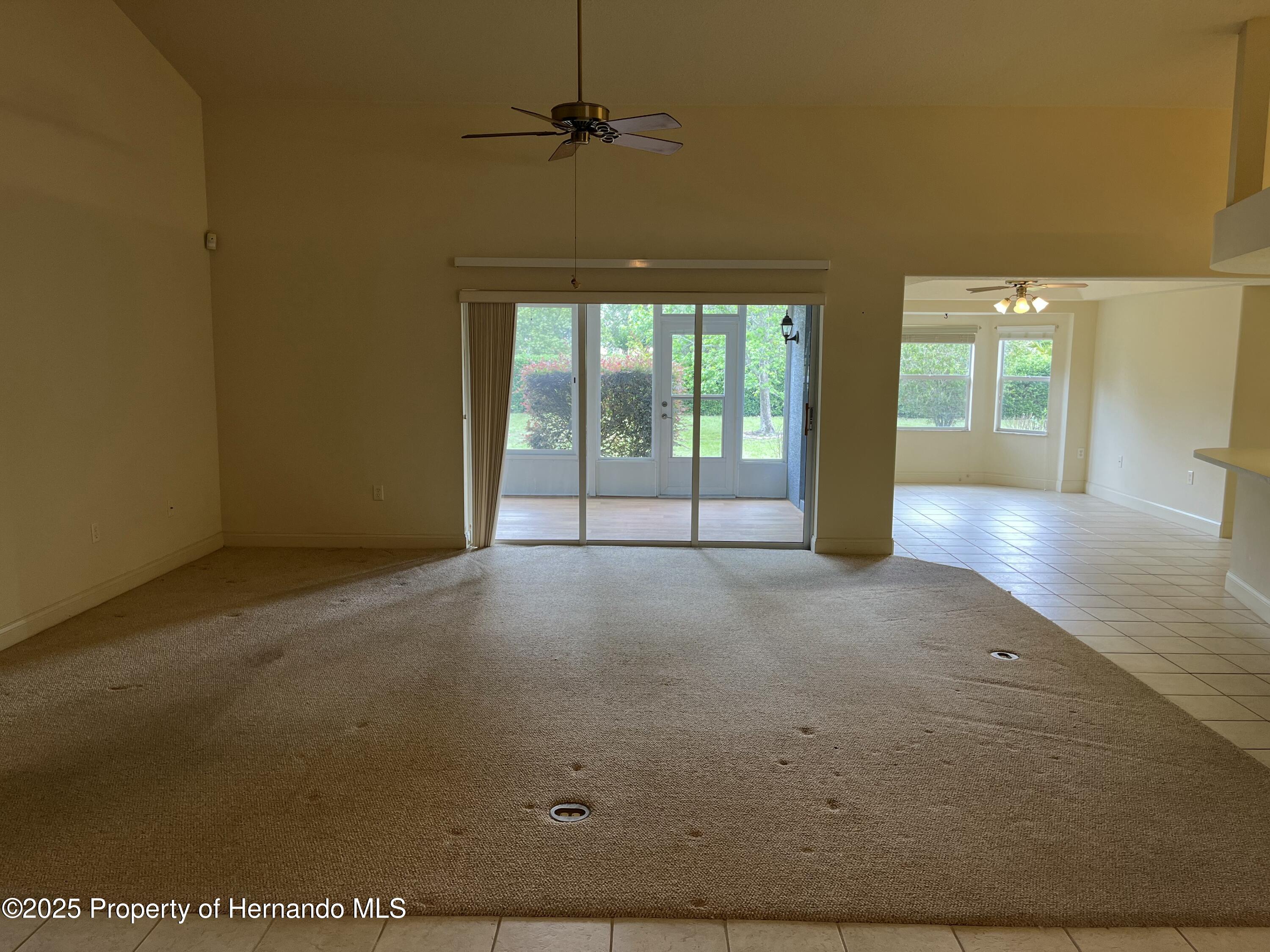 10054 Hernando Ridge Road, Weeki Wachee, Florida image 7