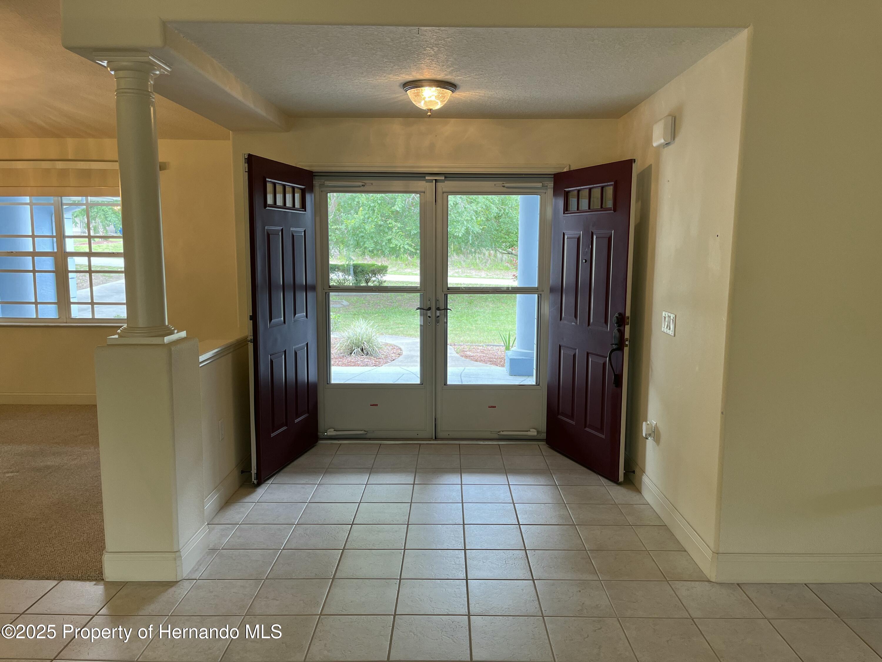 10054 Hernando Ridge Road, Weeki Wachee, Florida image 4
