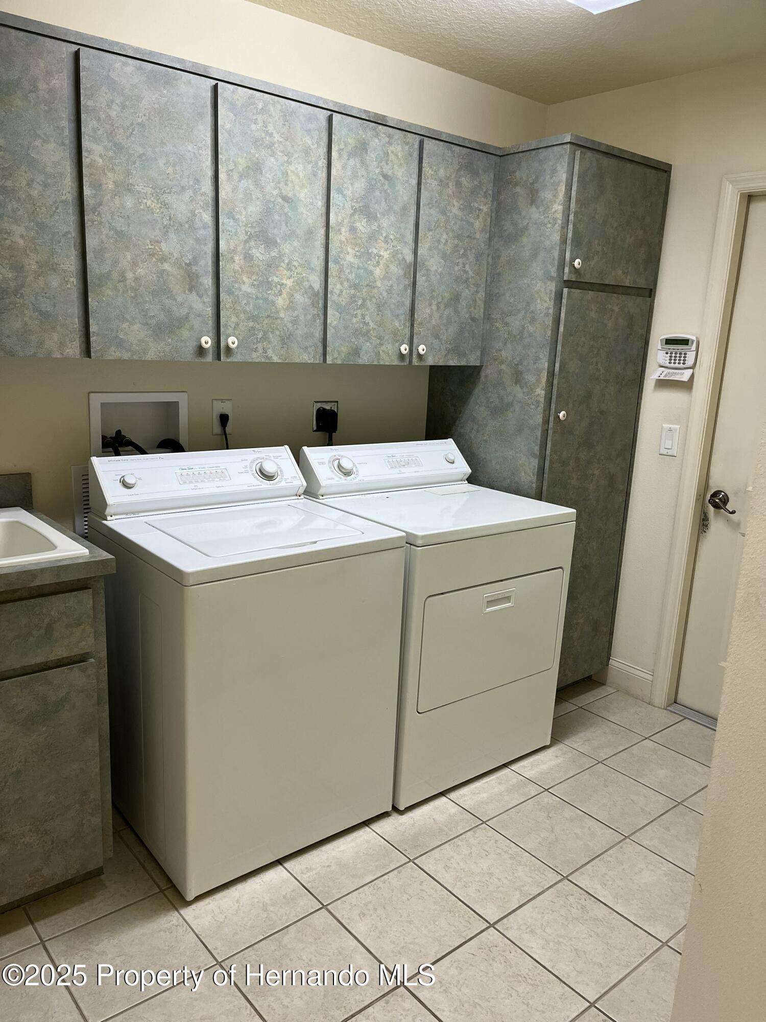 10054 Hernando Ridge Road, Weeki Wachee, Florida image 22