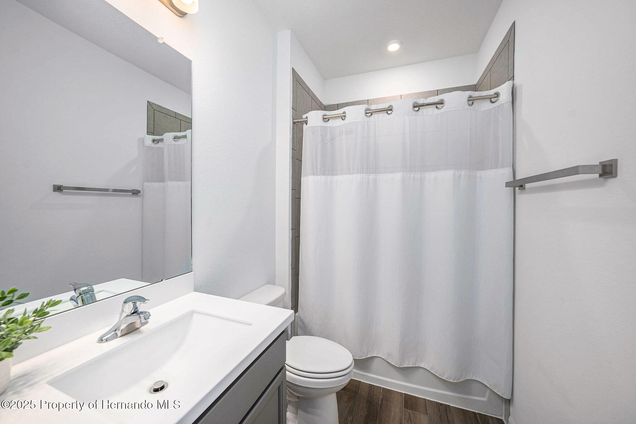 672 Old Windsor Way Way, Spring Hill, Florida image 18