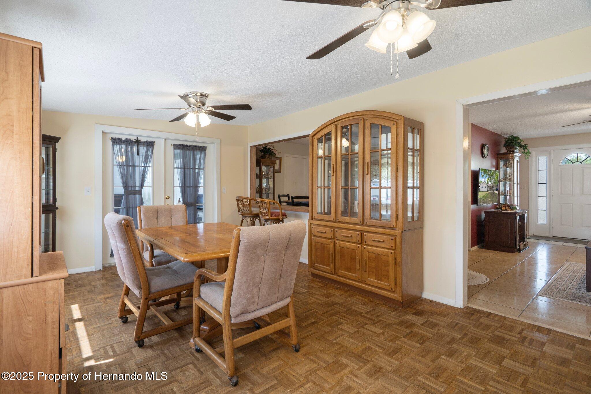 9414 Northcliffe Boulevard, Spring Hill, Florida image 19