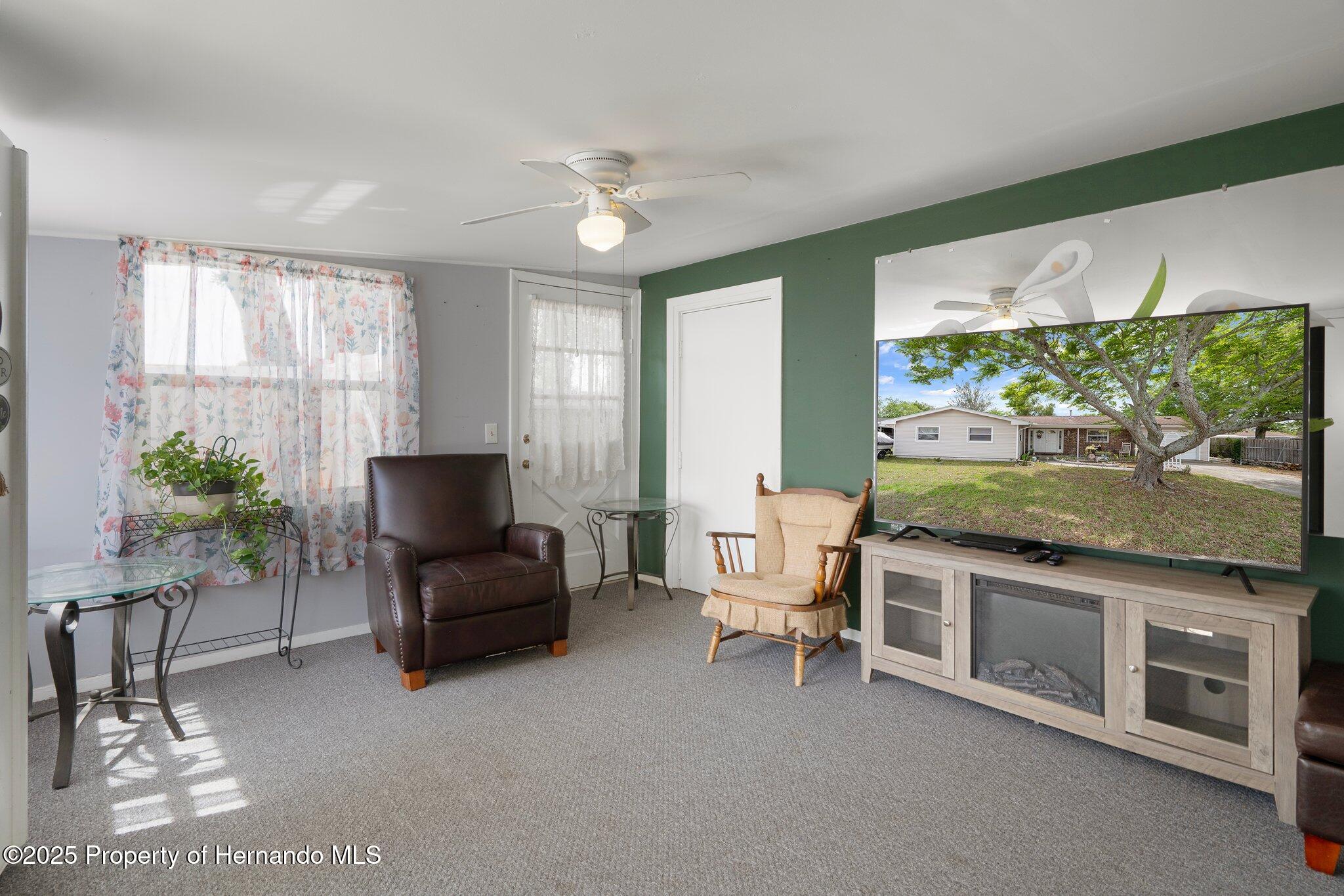 9414 Northcliffe Boulevard, Spring Hill, Florida image 22