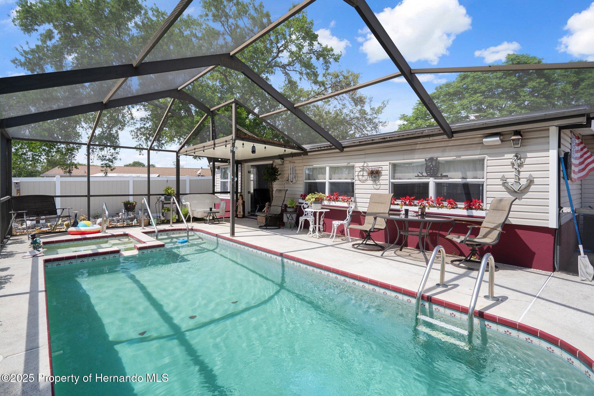 9414 Northcliffe Boulevard, Spring Hill, Florida image 45