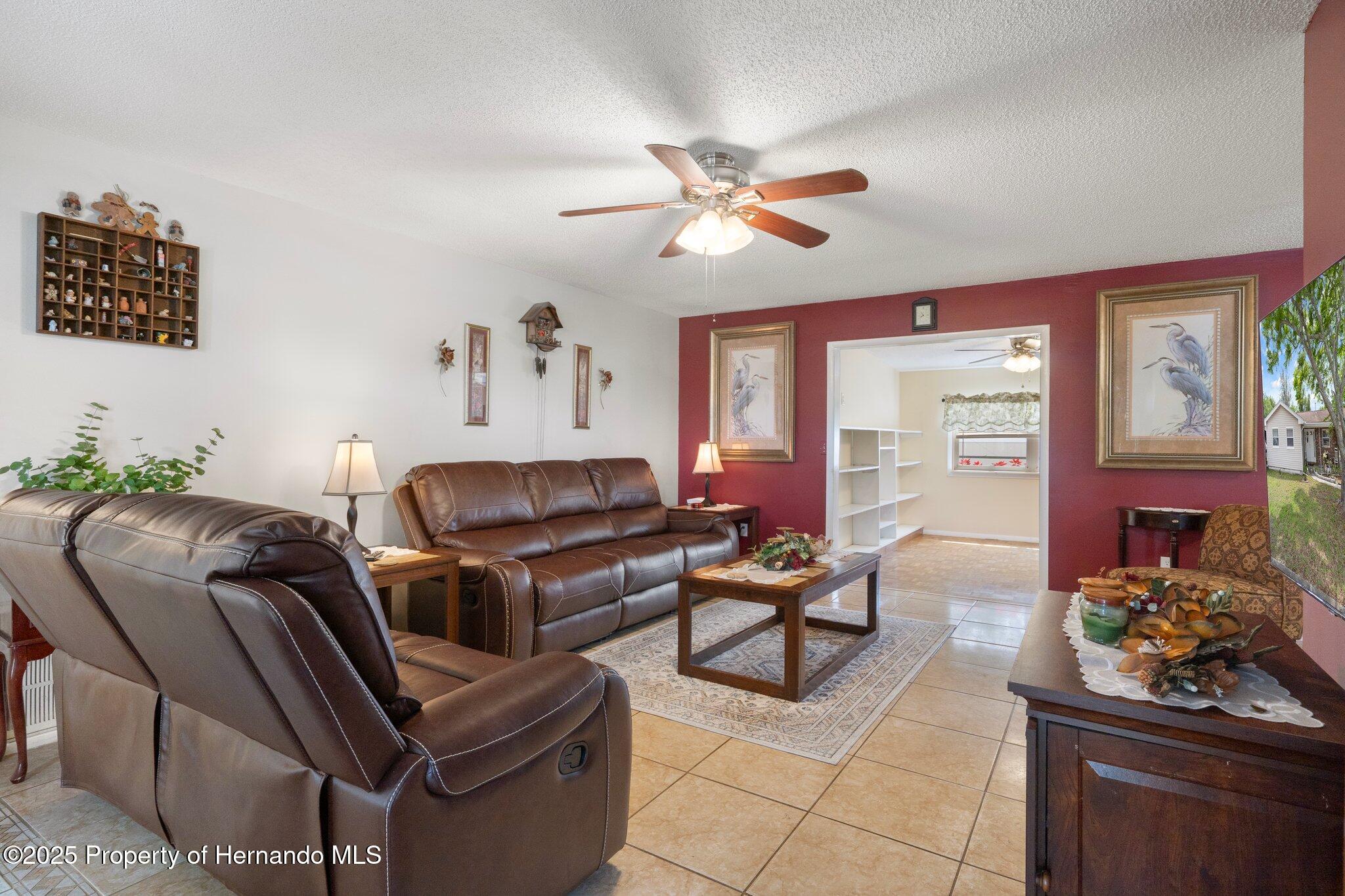 9414 Northcliffe Boulevard, Spring Hill, Florida image 6