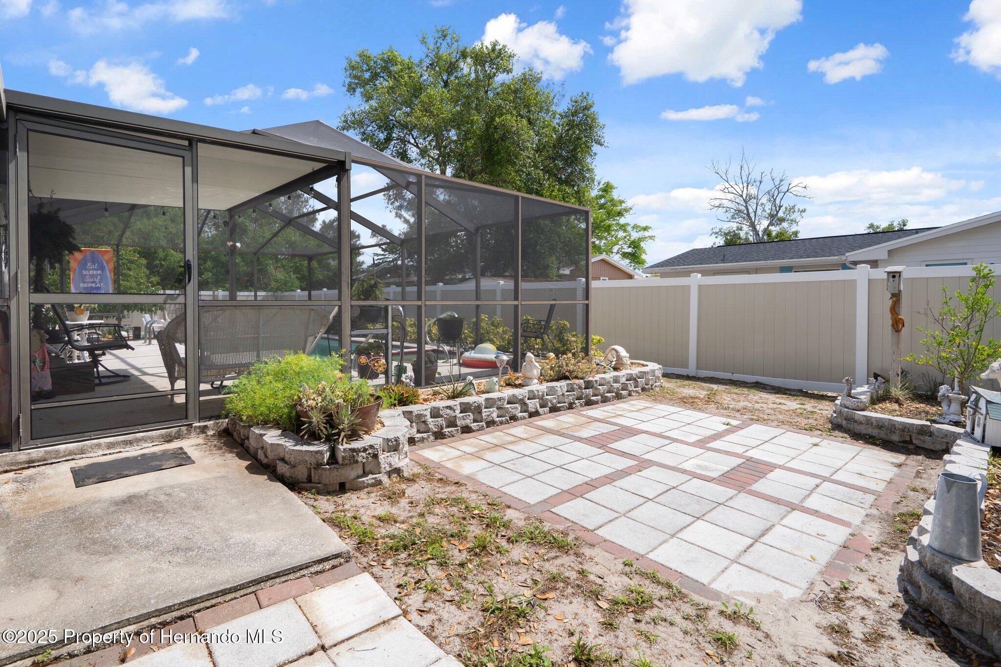 9414 Northcliffe Boulevard, Spring Hill, Florida image 47