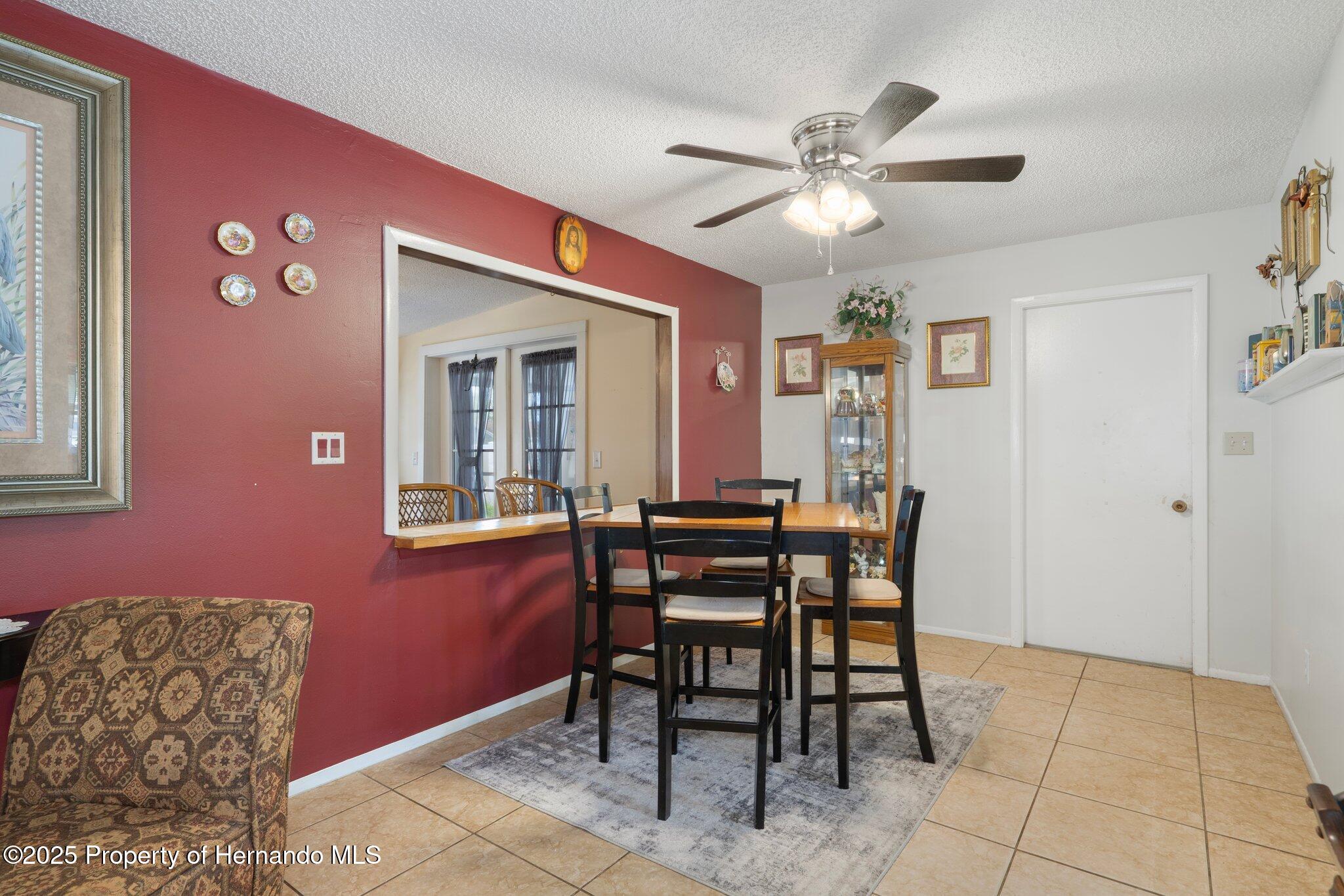 9414 Northcliffe Boulevard, Spring Hill, Florida image 12