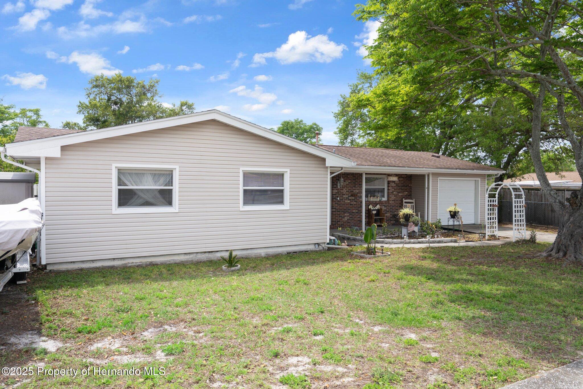 9414 Northcliffe Boulevard, Spring Hill, Florida image 1