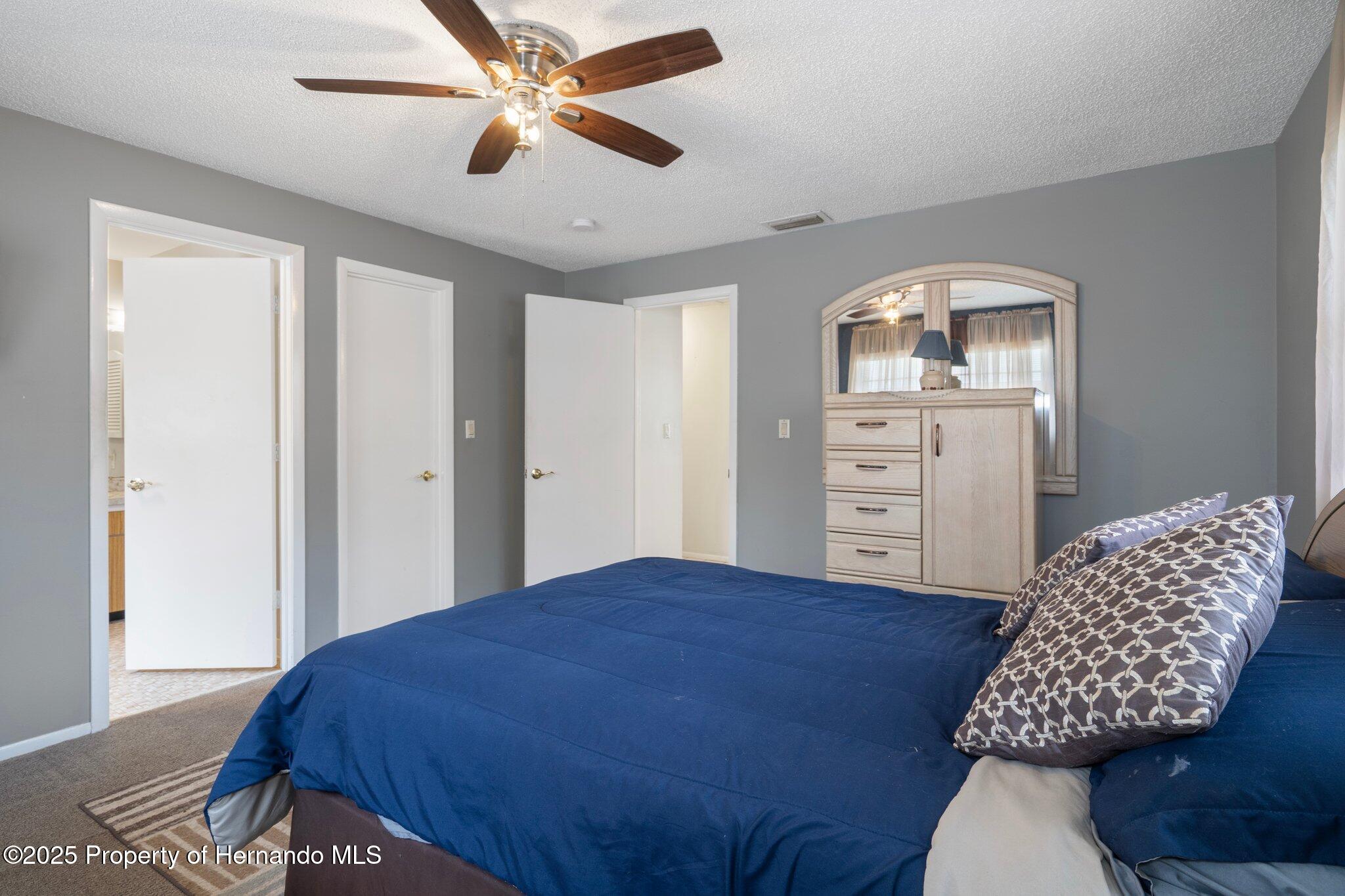 9414 Northcliffe Boulevard, Spring Hill, Florida image 27