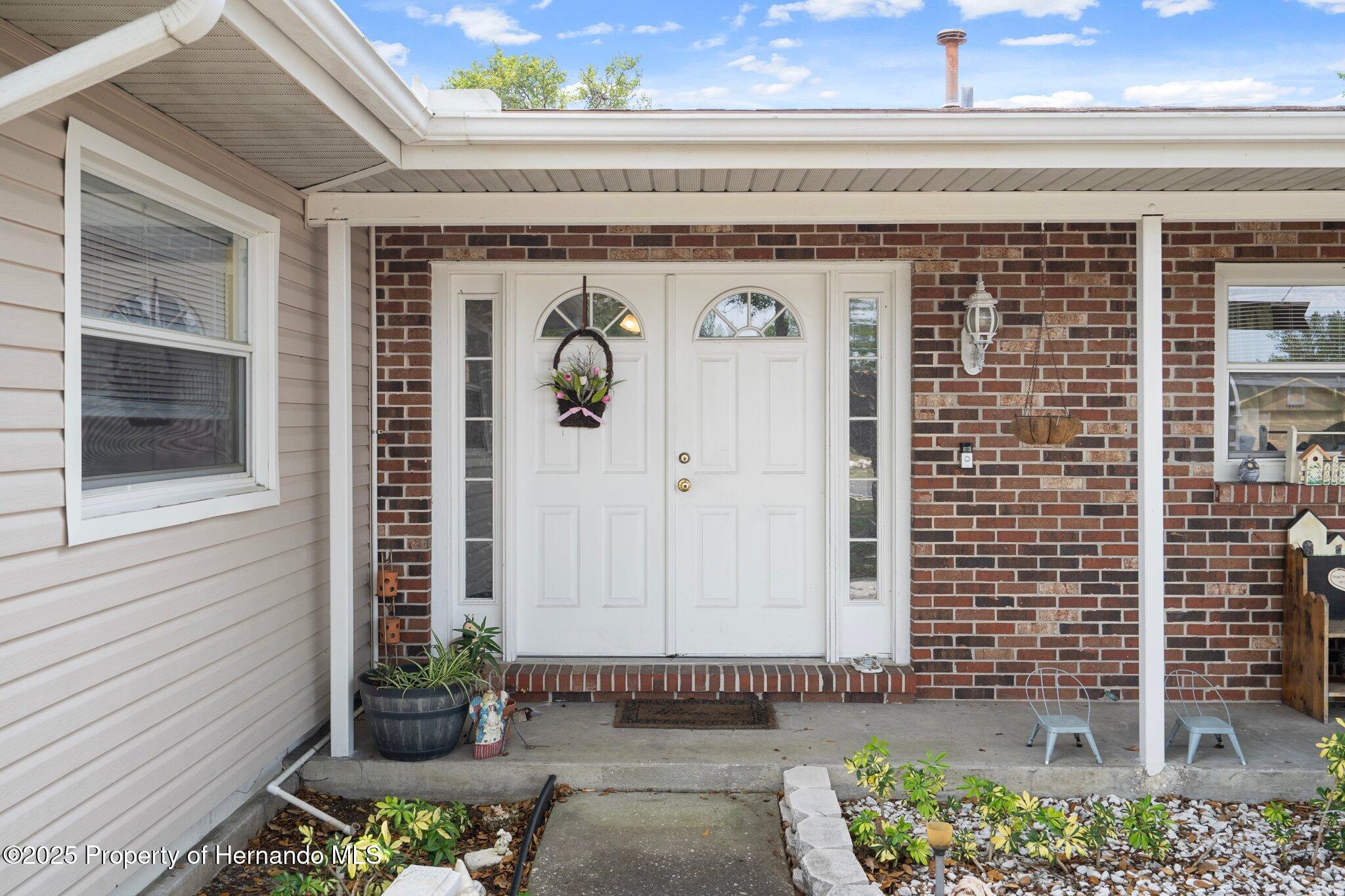 9414 Northcliffe Boulevard, Spring Hill, Florida image 5