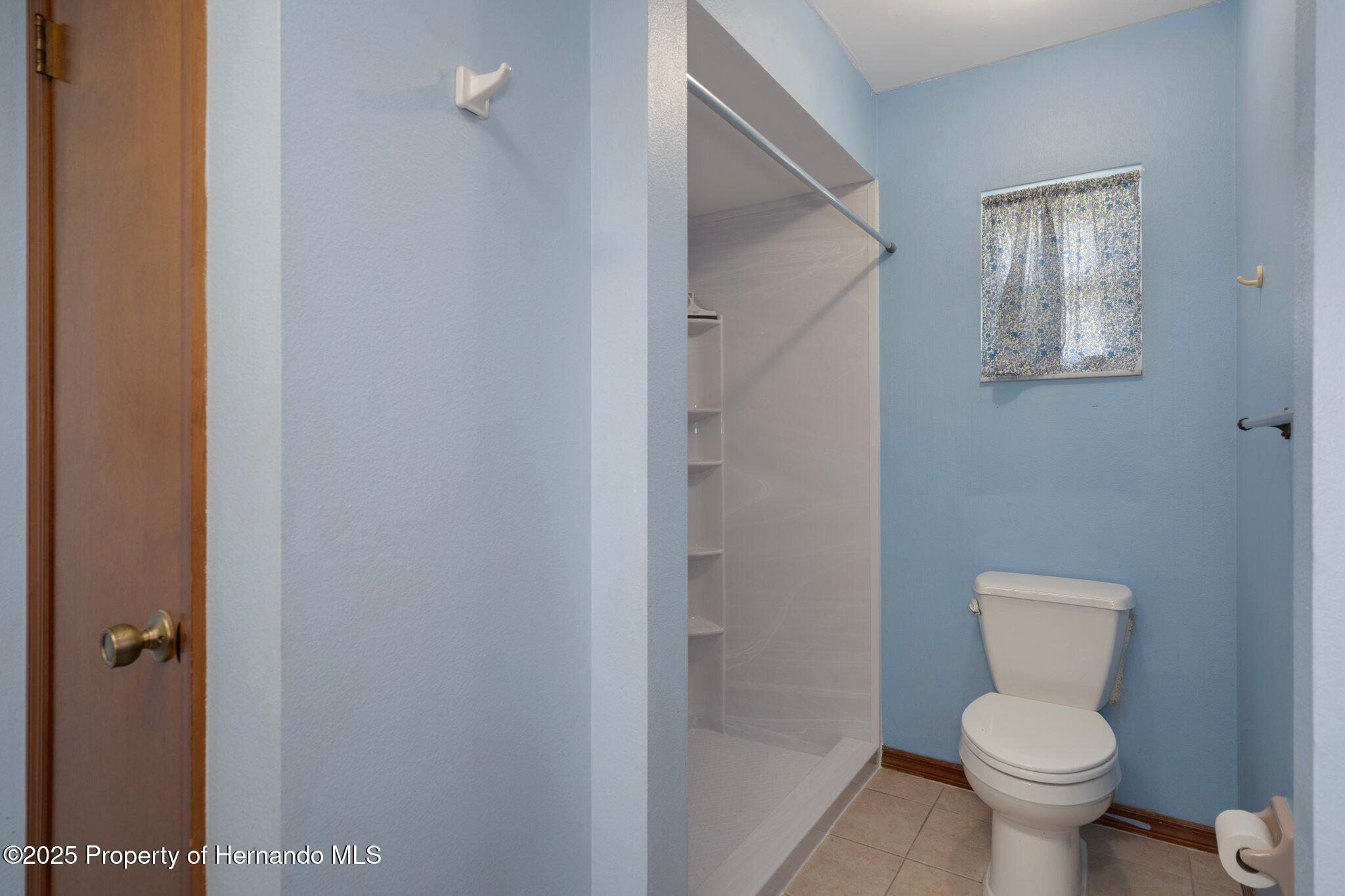 8332 Berkeley Manor Boulevard, Spring Hill, Florida image 24