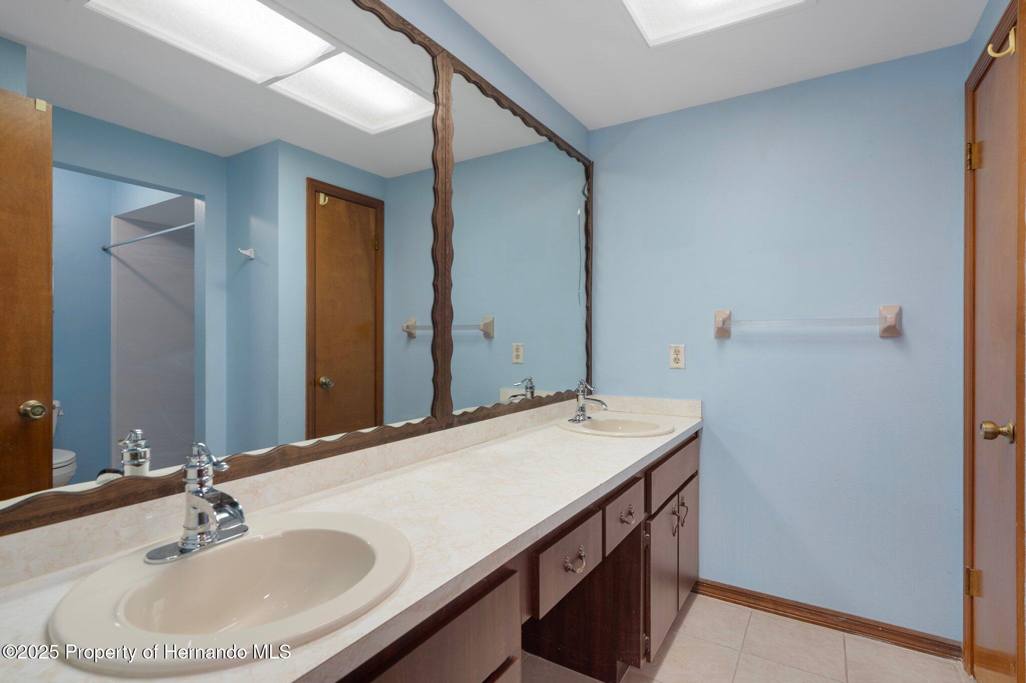 8332 Berkeley Manor Boulevard, Spring Hill, Florida image 23
