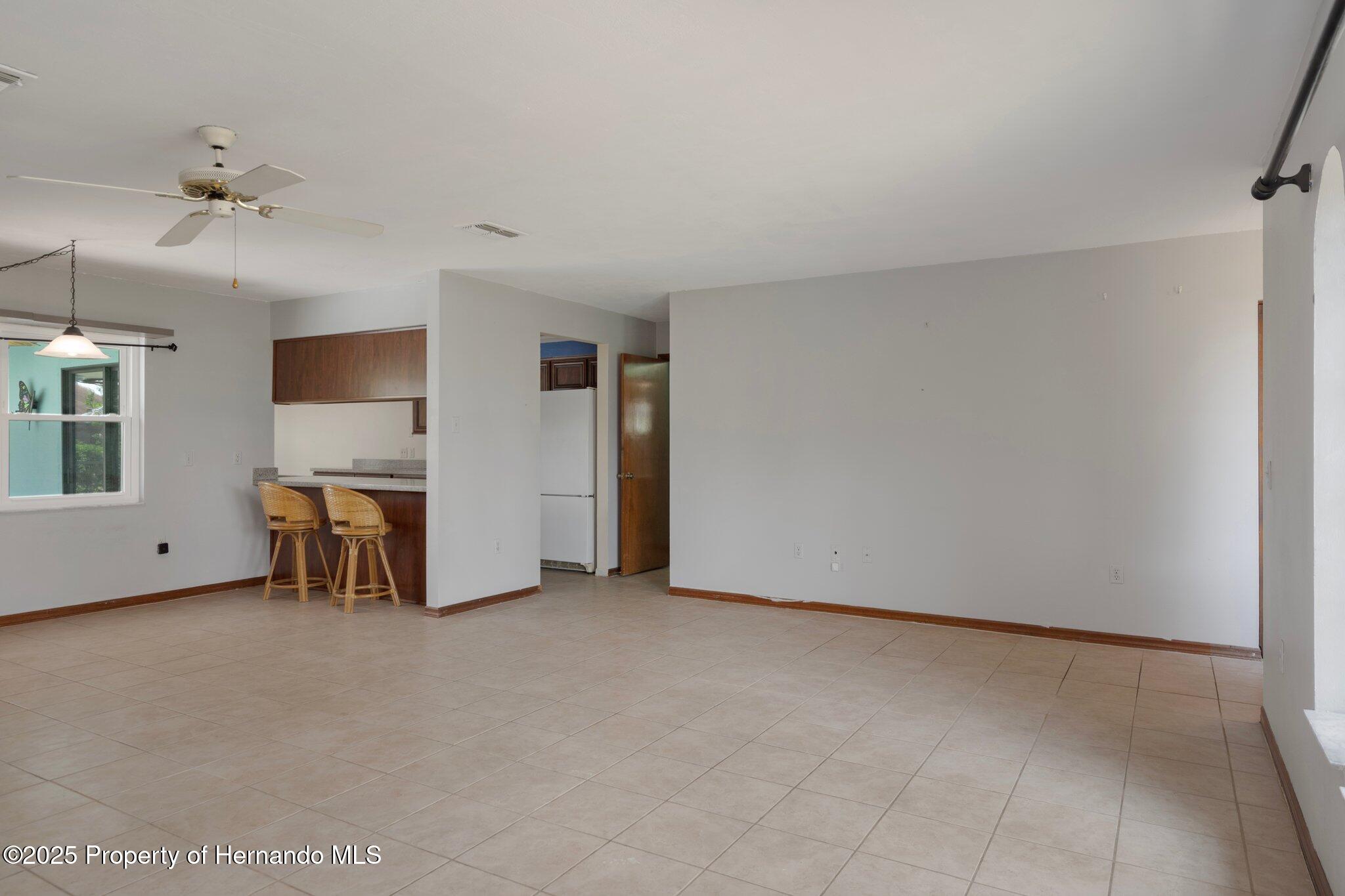 8332 Berkeley Manor Boulevard, Spring Hill, Florida image 9