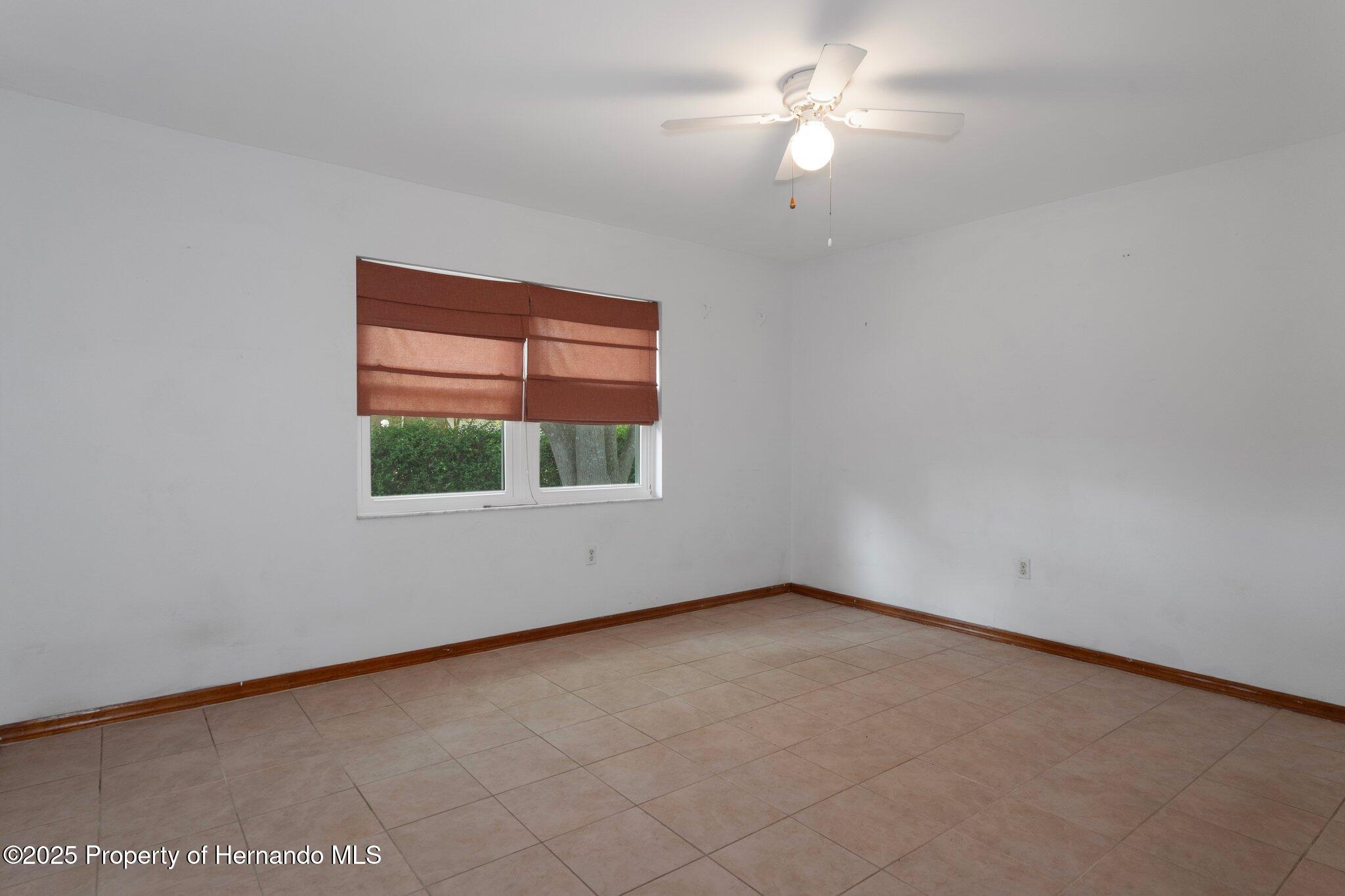 8332 Berkeley Manor Boulevard, Spring Hill, Florida image 26