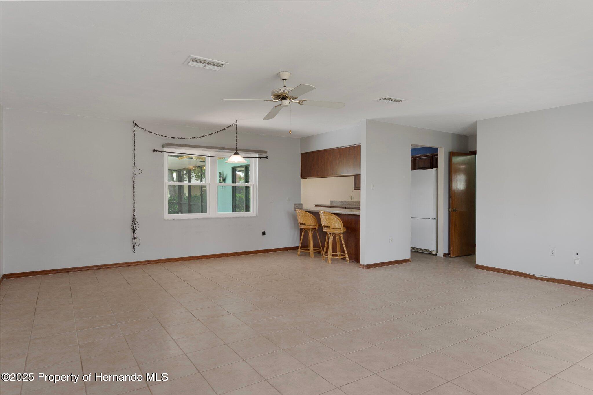 8332 Berkeley Manor Boulevard, Spring Hill, Florida image 10