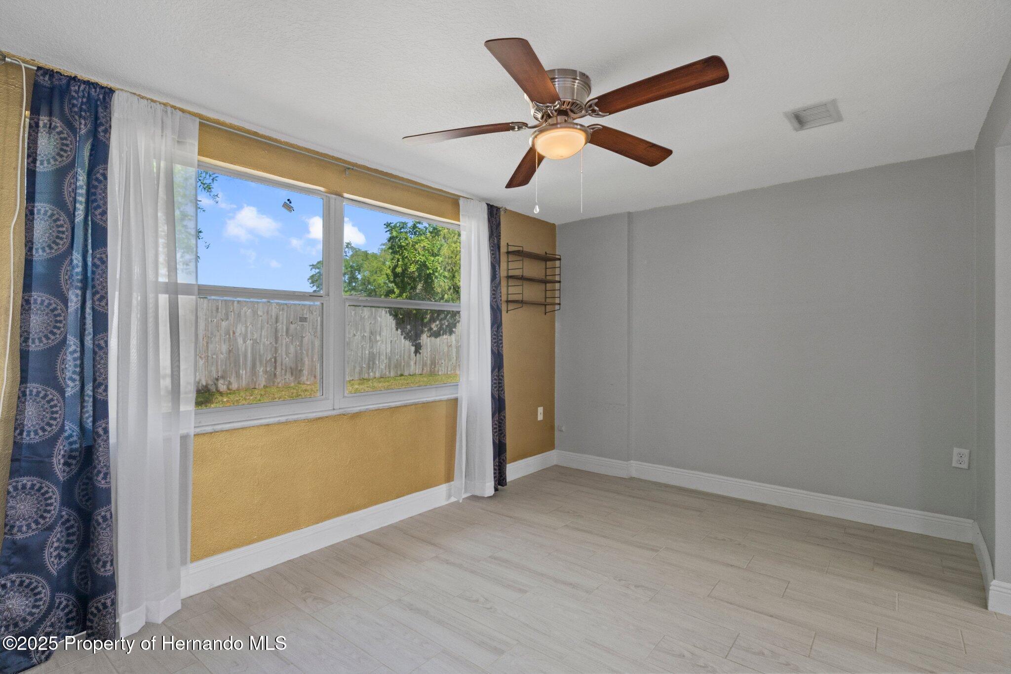 1721 Kenilworth Street, Holiday, Florida image 25