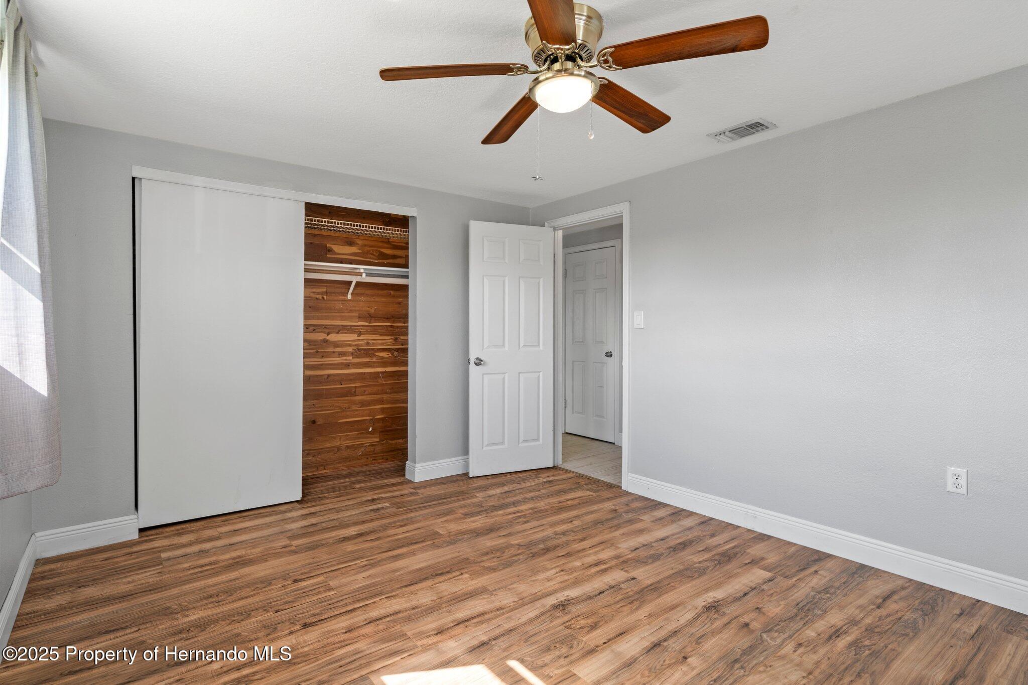 1721 Kenilworth Street, Holiday, Florida image 40